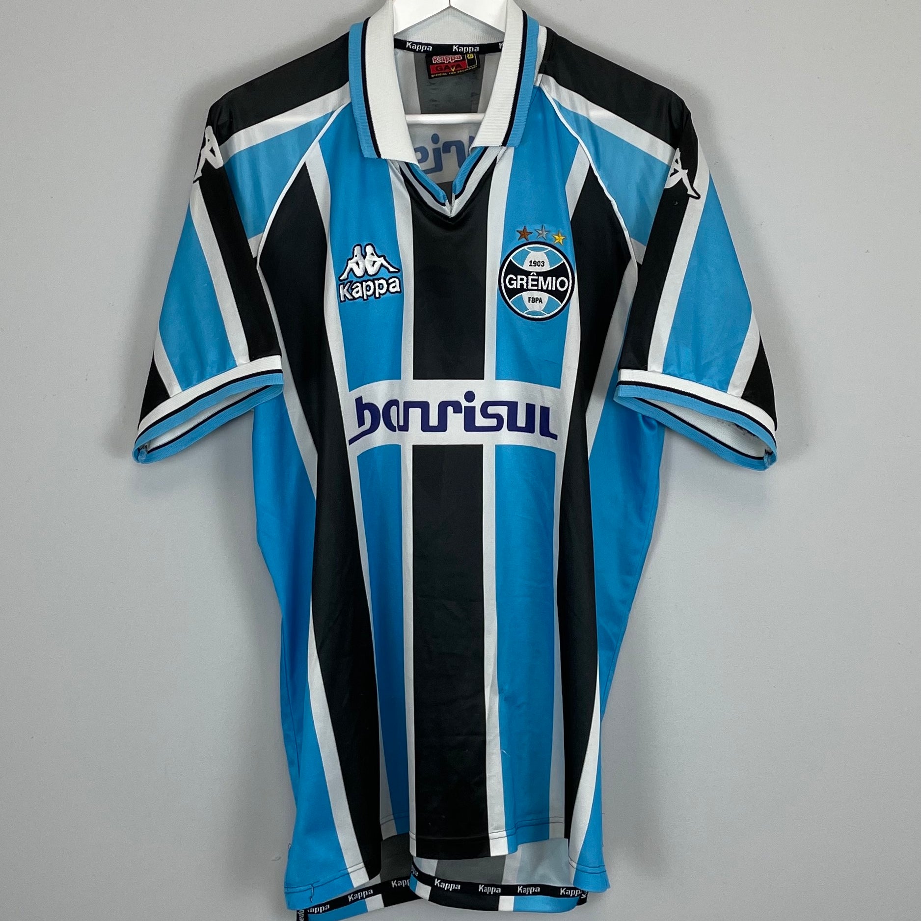 Shop 2001/02 GREMIO #10 HOME SHIRT (XL) KAPPA, classic football shirts, vintage football shirts & retro soccer jerseys at Cult Kits