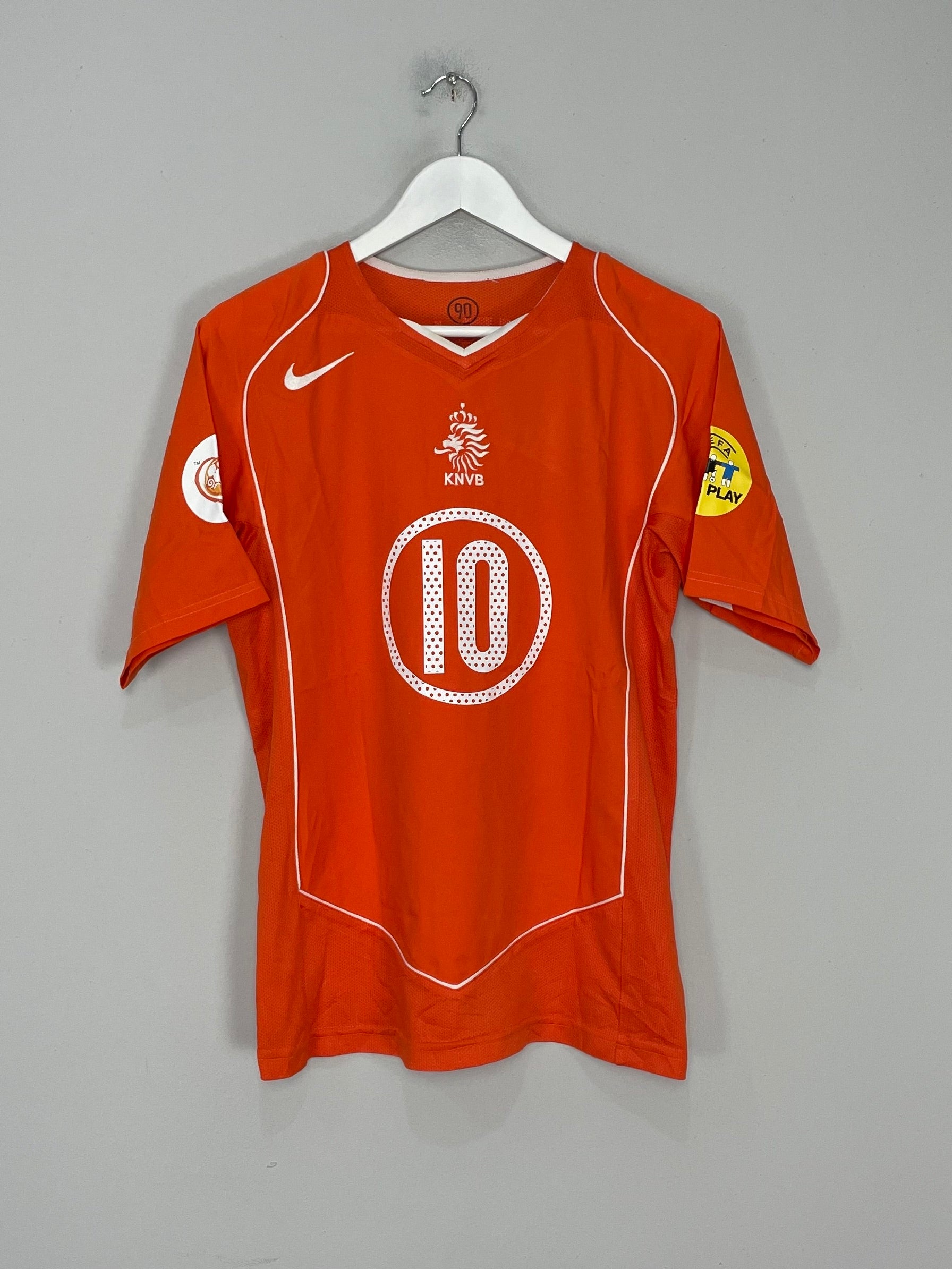 Shop 2004/06 NETHERLANDS V.NISTELROOY #10 HOME SHIRT (L) NIKE, classic football shirts, vintage football shirts & retro soccer jerseys at Cult Kits