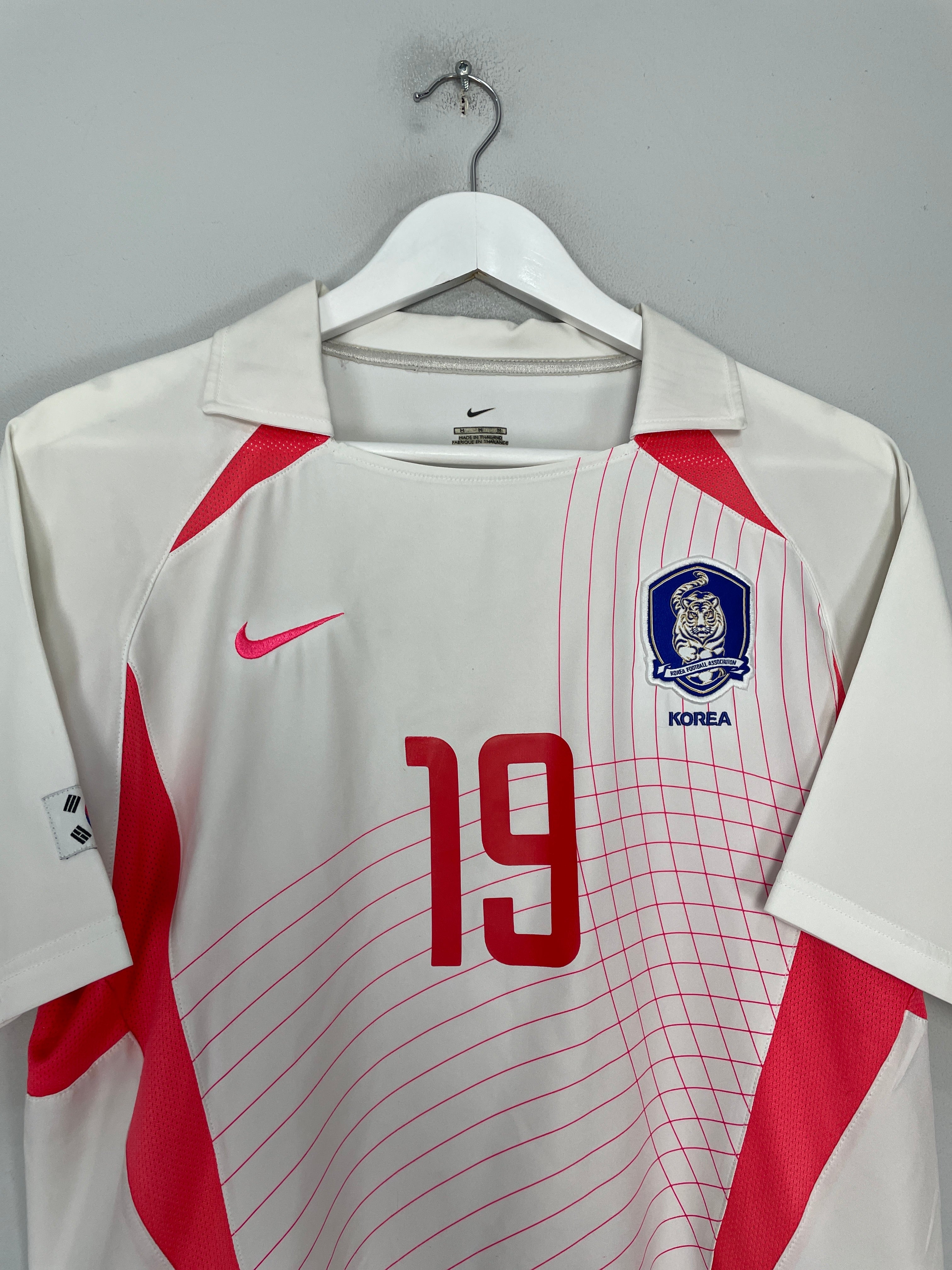 Shop 2002/03 SOUTH KOREA JH AHN #19 AWAY SHIRT (M) NIKE, classic football shirts, vintage football shirts & retro soccer jerseys at Cult Kits