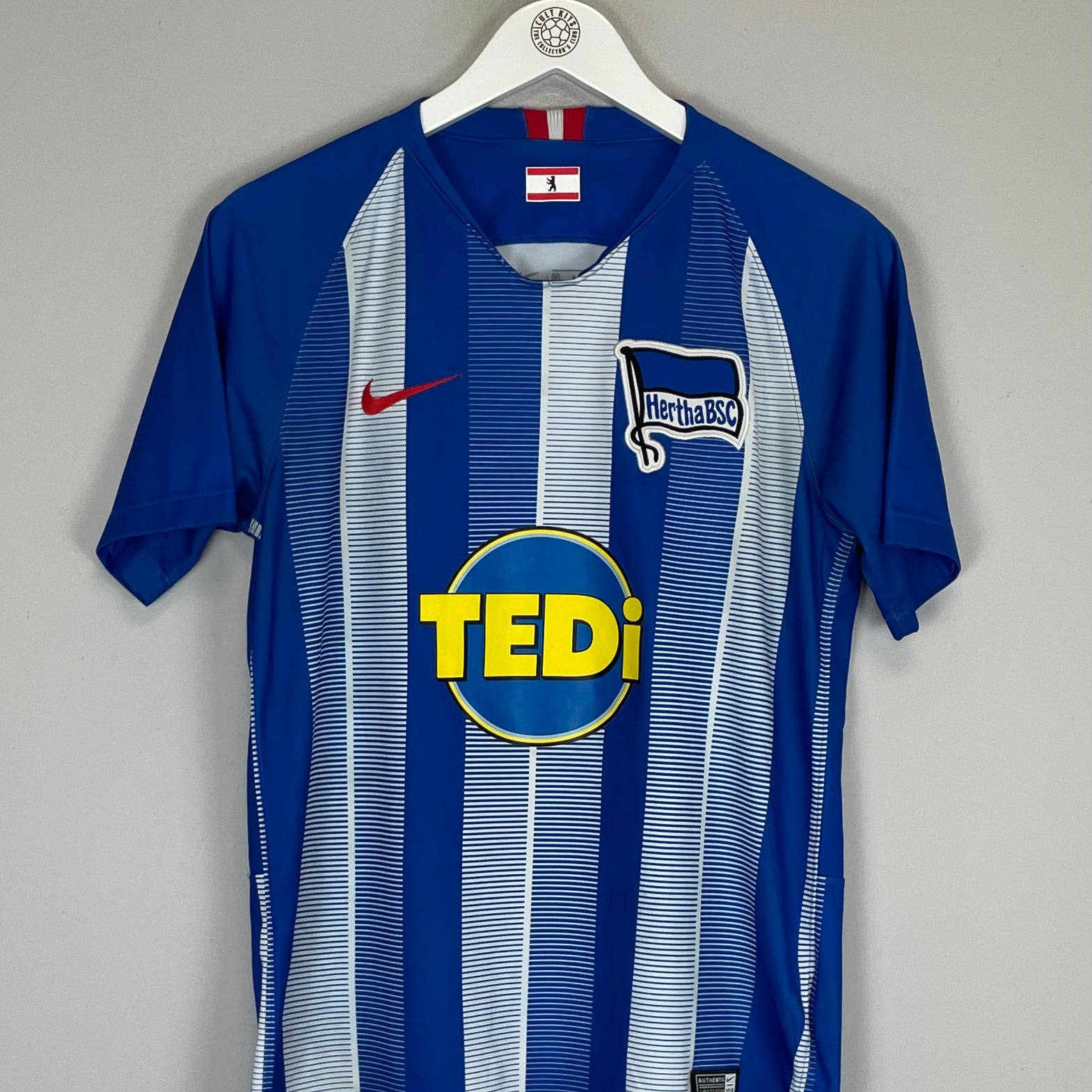 Shop 2018/19 HERTHA BERLIN HOME SHIRT (S) NIKE, classic football shirts, vintage football shirts & retro soccer jerseys at Cult Kits