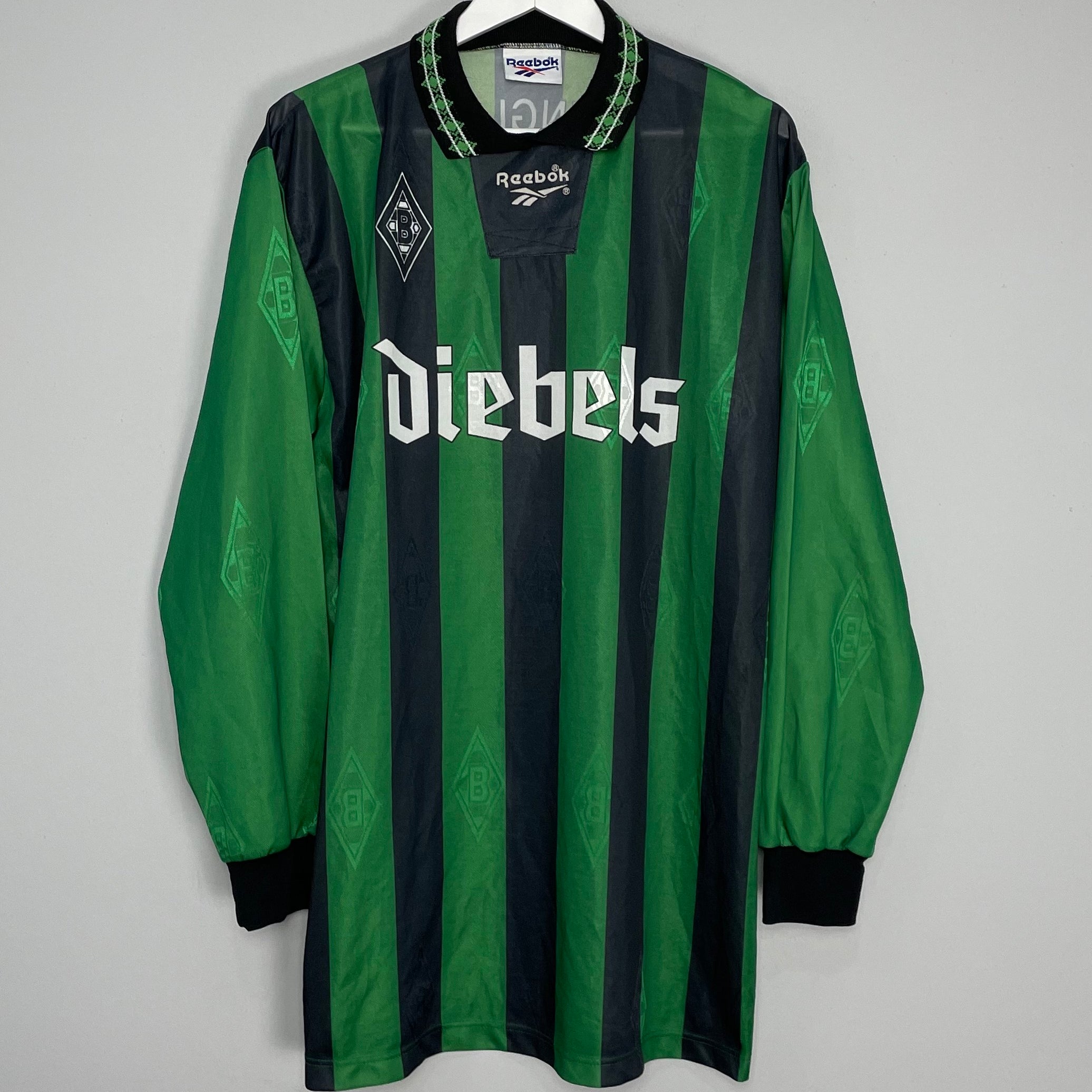 Shop 1995/96 MONCHENGLADBACH L/S HOME SHIRT (L) REEBOK, classic football shirts, vintage football shirts & retro soccer jerseys at Cult Kits