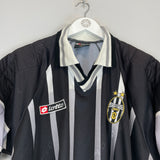 Shop 2000/01 JUVENTUS GK SHIRT (L) LOTTO, classic football shirts, vintage football shirts & retro soccer jerseys at Cult Kits