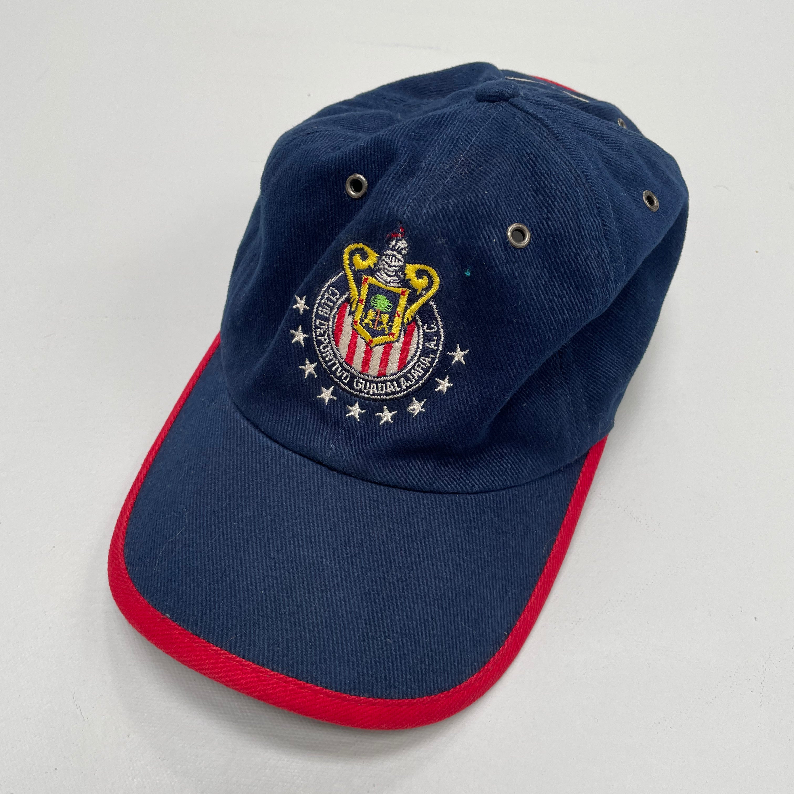 Shop 1997 CHIVAS GUADALAJARA NIKE CAP, classic football shirts, vintage football shirts & retro soccer jerseys at Cult Kits