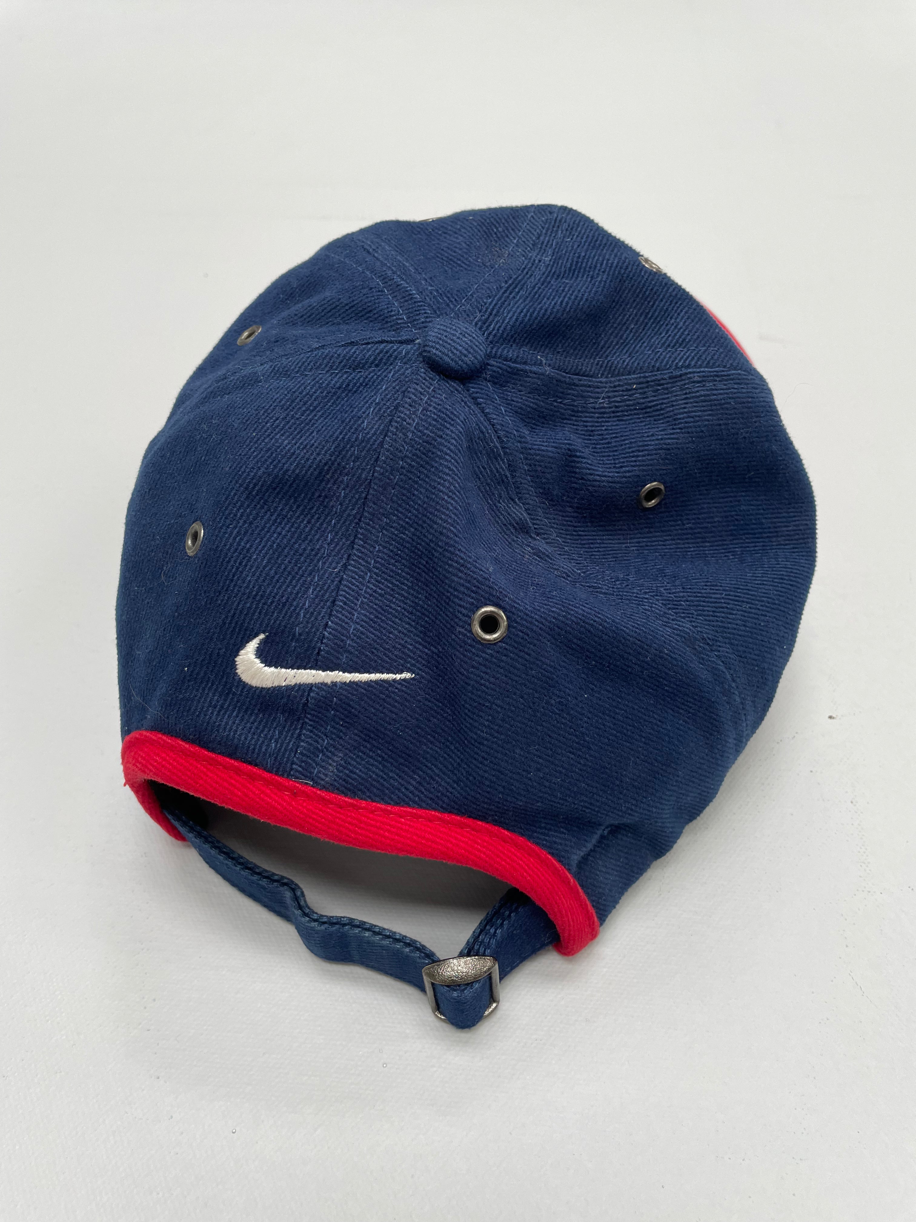 Shop 1997 CHIVAS GUADALAJARA NIKE CAP, classic football shirts, vintage football shirts & retro soccer jerseys at Cult Kits