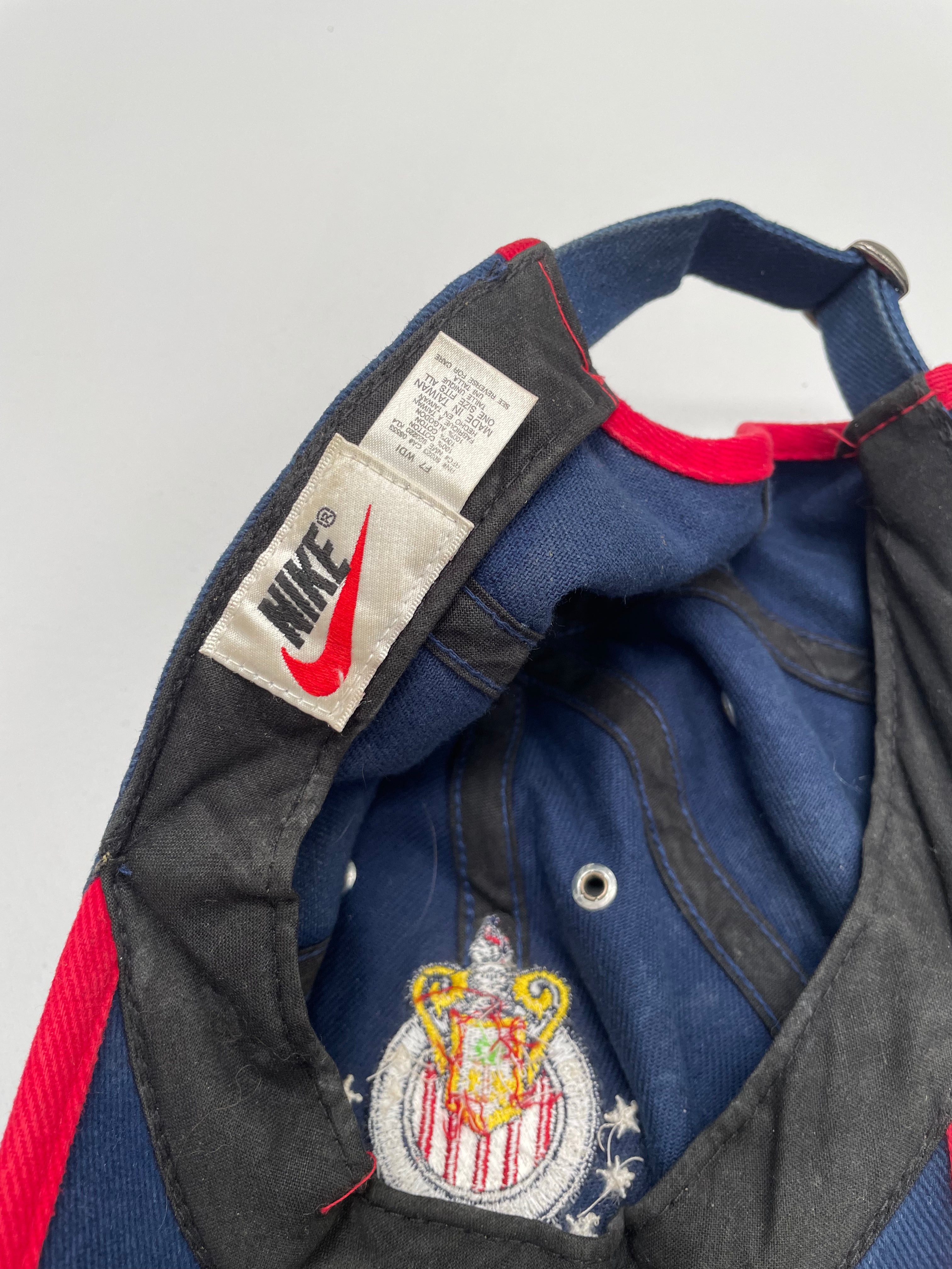 Shop 1997 CHIVAS GUADALAJARA NIKE CAP, classic football shirts, vintage football shirts & retro soccer jerseys at Cult Kits