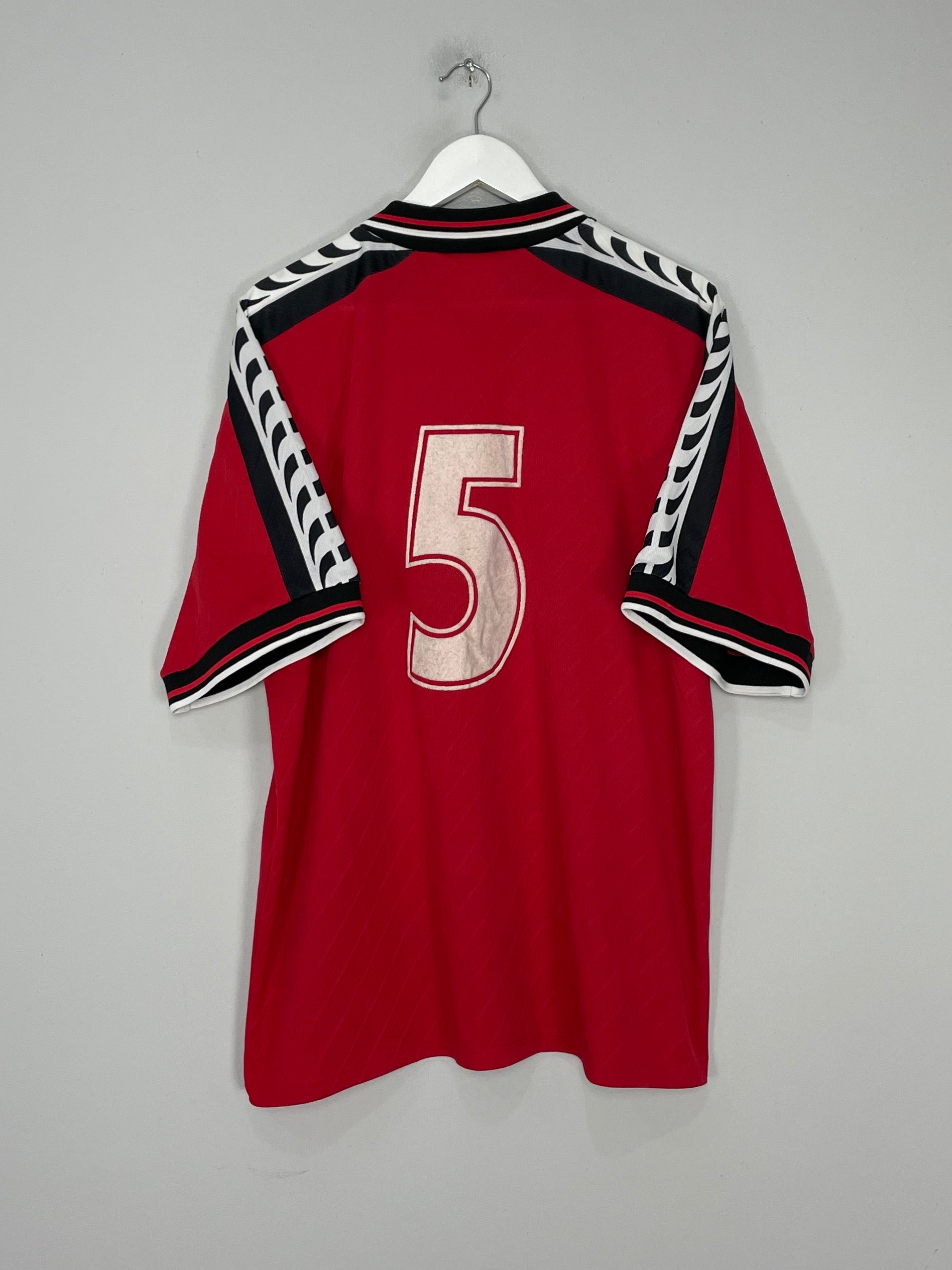 Shop 1999 EGYPT #5 *PLAYER ISSUE* HOME SHIRT (XL) PUMA, classic football shirts, vintage football shirts & retro soccer jerseys at Cult Kits