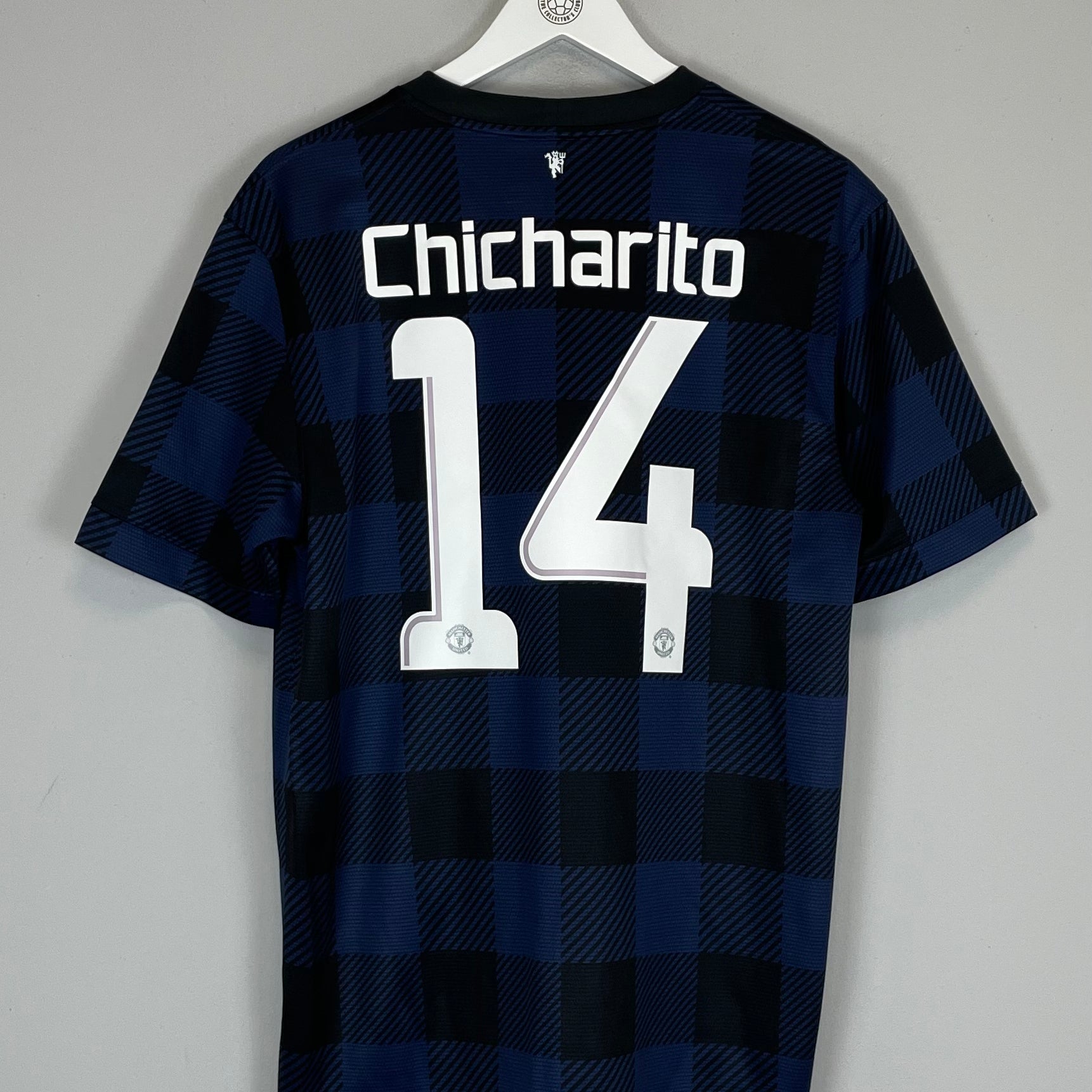 Shop 2013/14 MANCHESTER UNITED CHICHARITO #14 AWAY SHIRT (L) NIKE, classic football shirts, vintage football shirts & retro soccer jerseys at Cult Kits