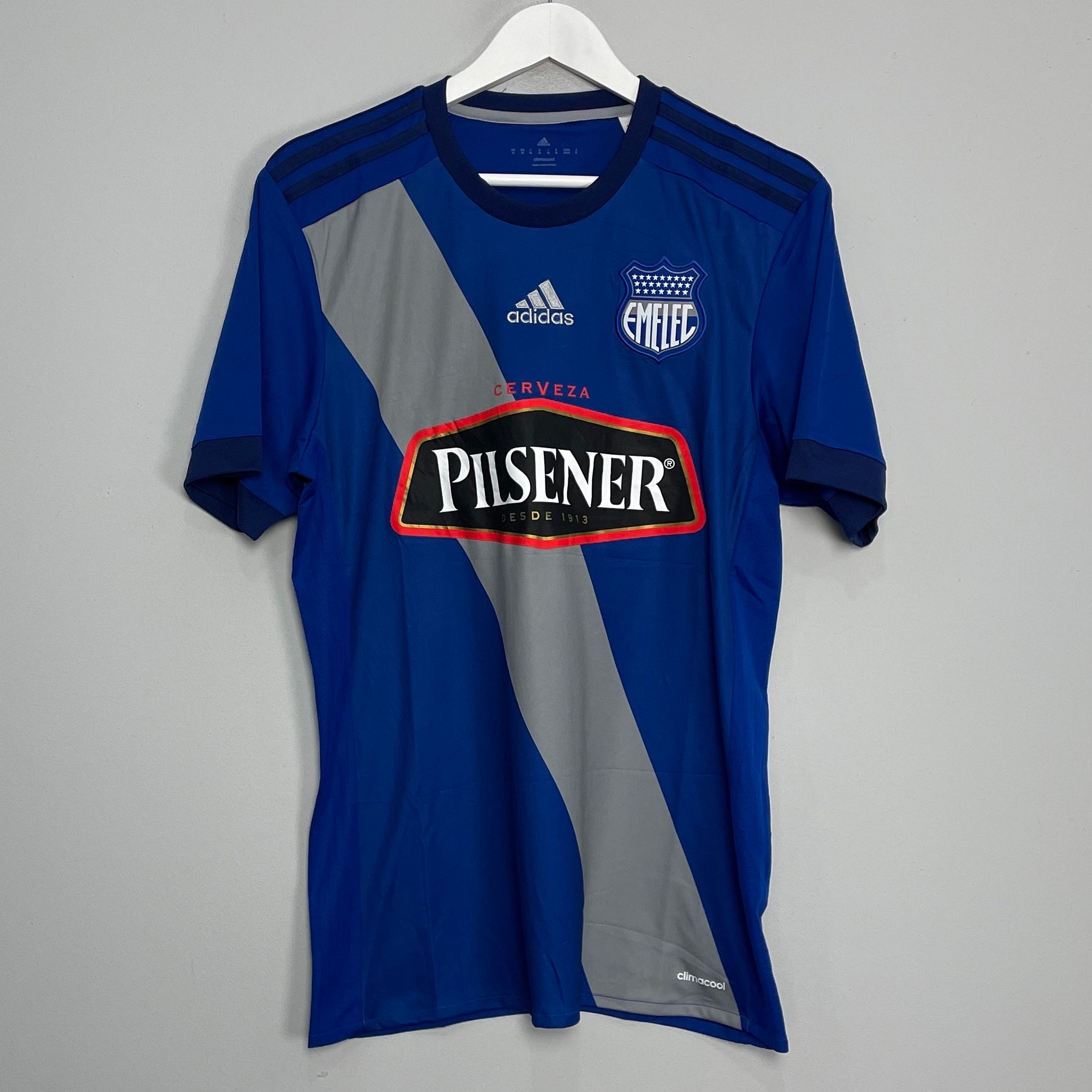 Shop 2017/18 EMELEC FC HOME SHIRT (M) ADIDAS, classic football shirts, vintage football shirts & retro soccer jerseys at Cult Kits