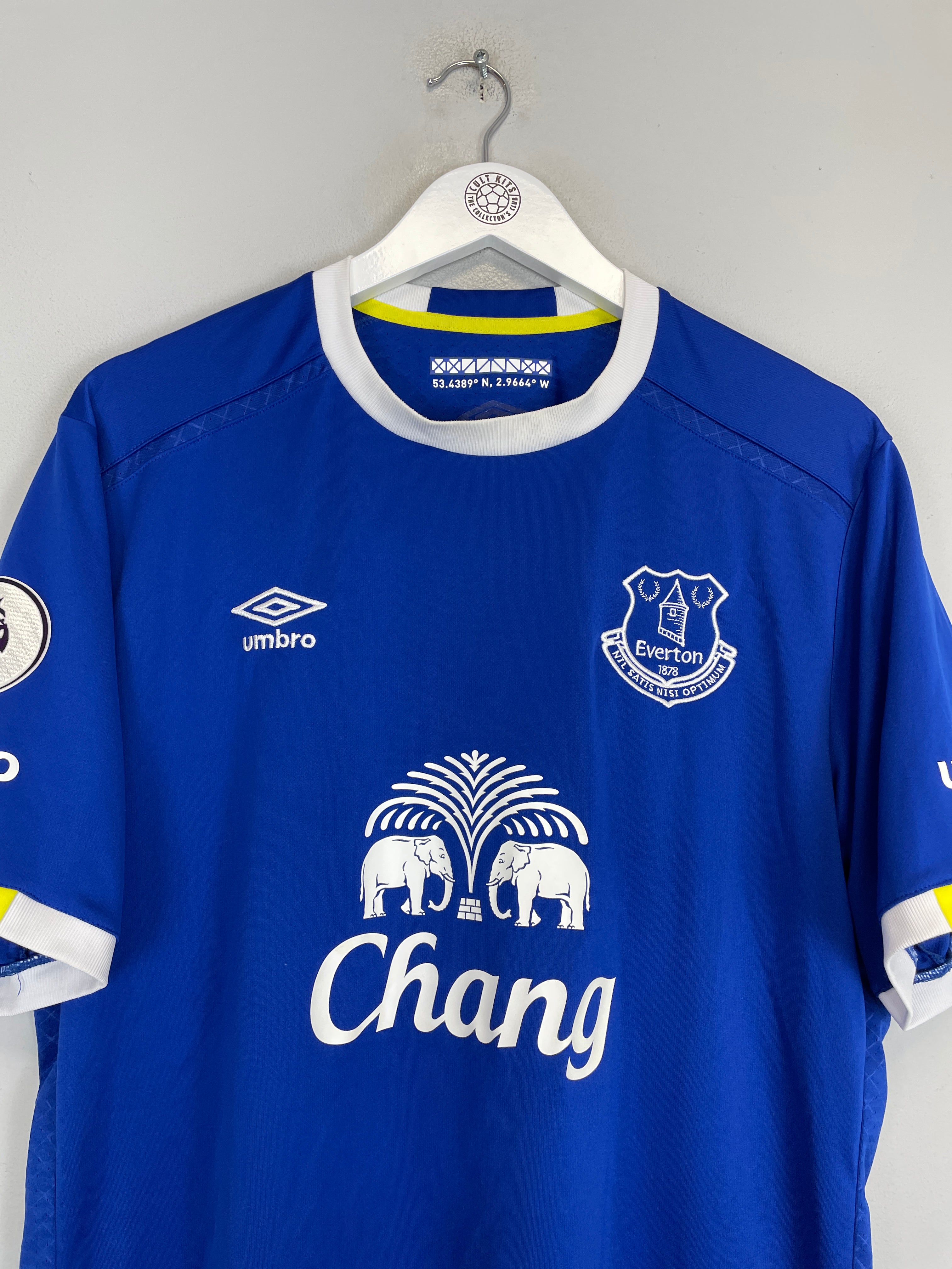 Shop 2016/17 EVERTON HOME SHIRT (XL) UMBRO, classic football shirts, vintage football shirts & retro soccer jerseys at Cult Kits