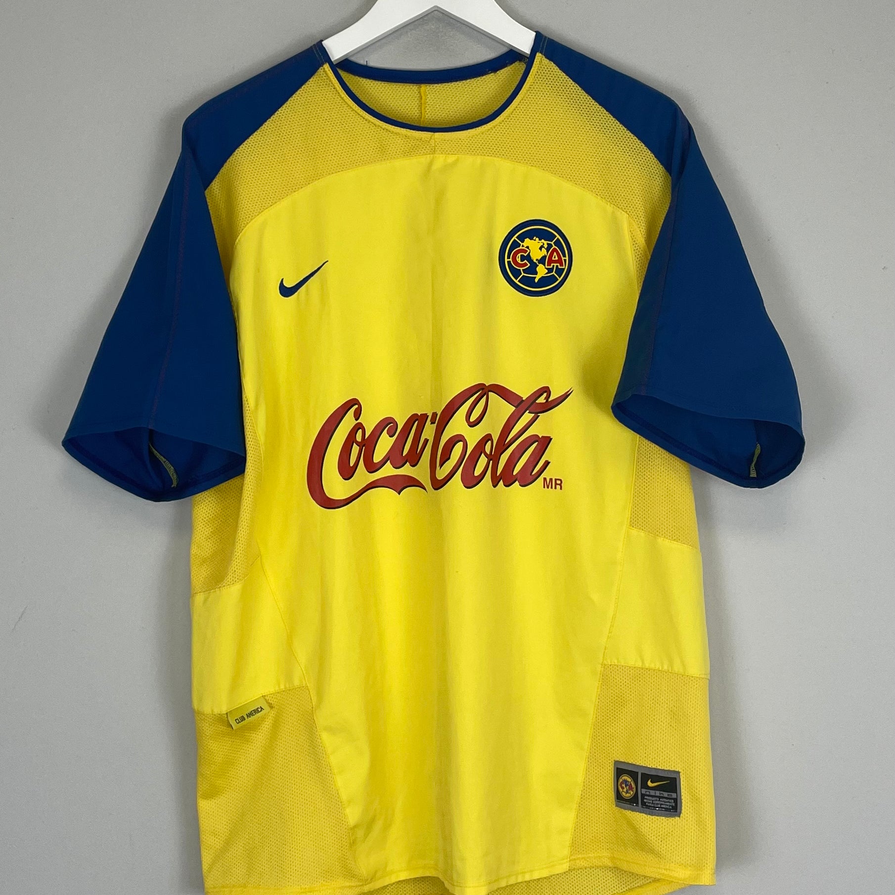 Shop 2003/04 CLUB AMERICA HOME SHIRT (XL) NIKE, classic football shirts, vintage football shirts & retro soccer jerseys at Cult Kits