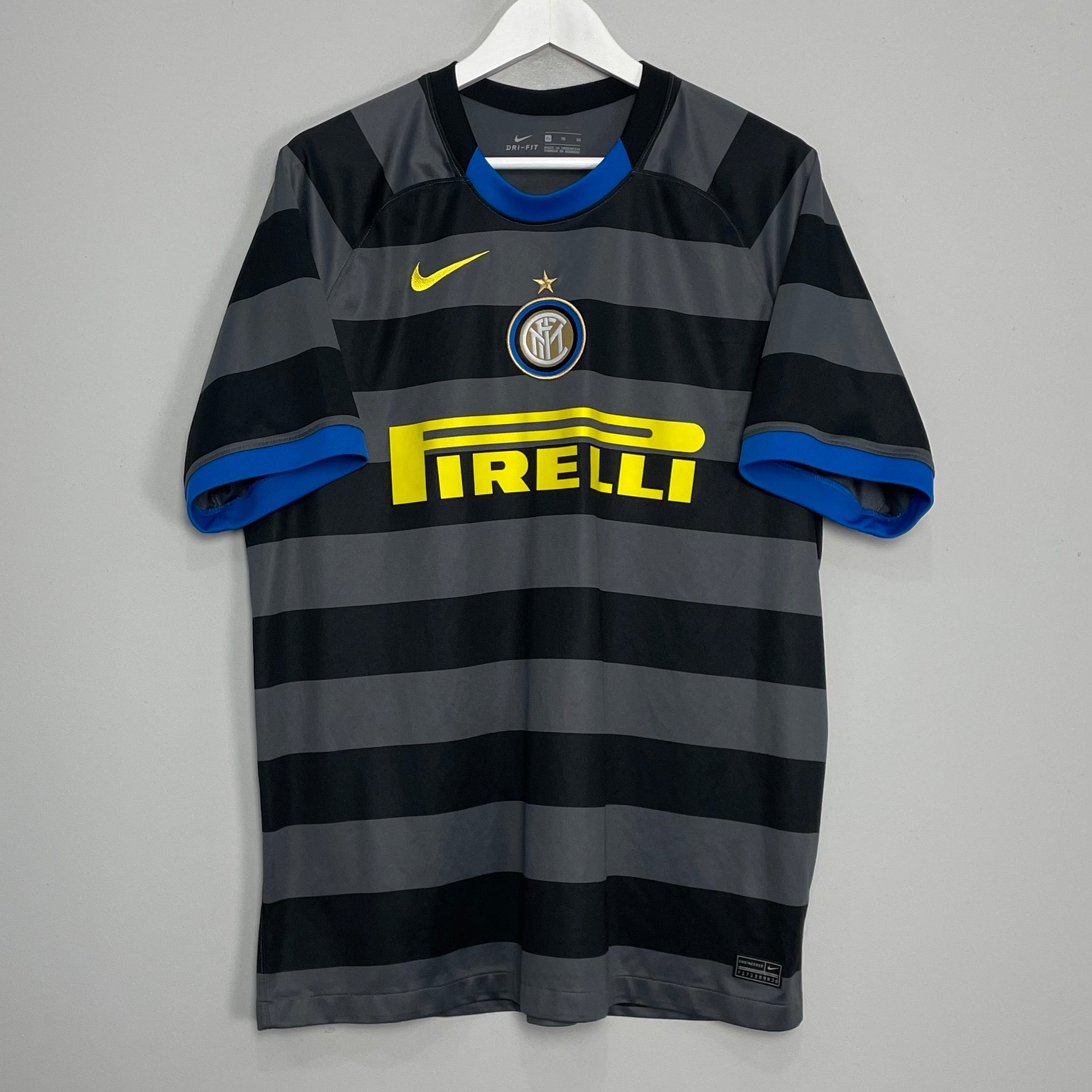Shop 2020/21 INTER MILAN THIRD SHIRT (XL) NIKE, classic football shirts, vintage football shirts & retro soccer jerseys at Cult Kits