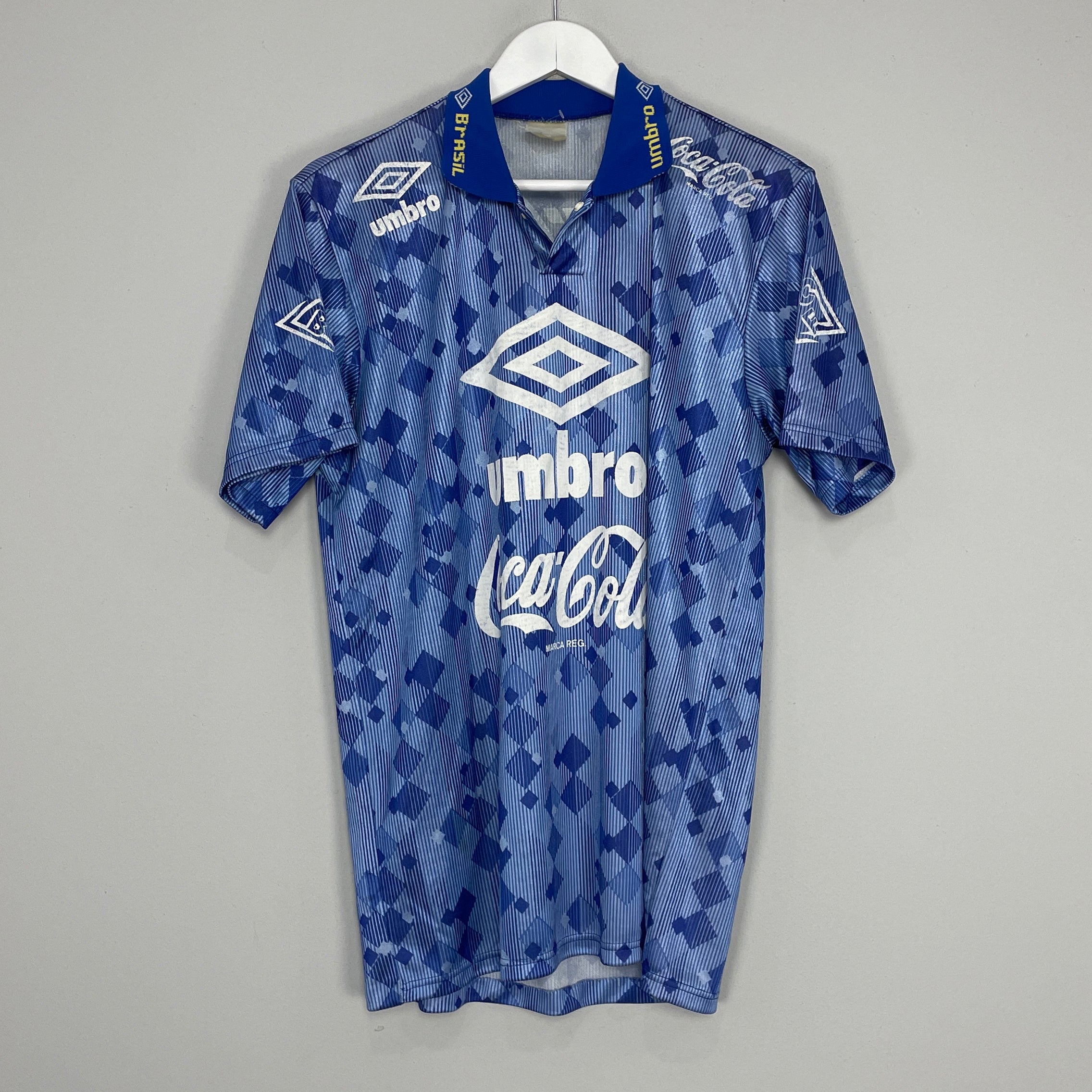Shop 1991/93 BRAZIL TRAINING SHIRT (L) UMBRO, classic football shirts, vintage football shirts & retro soccer jerseys at Cult Kits