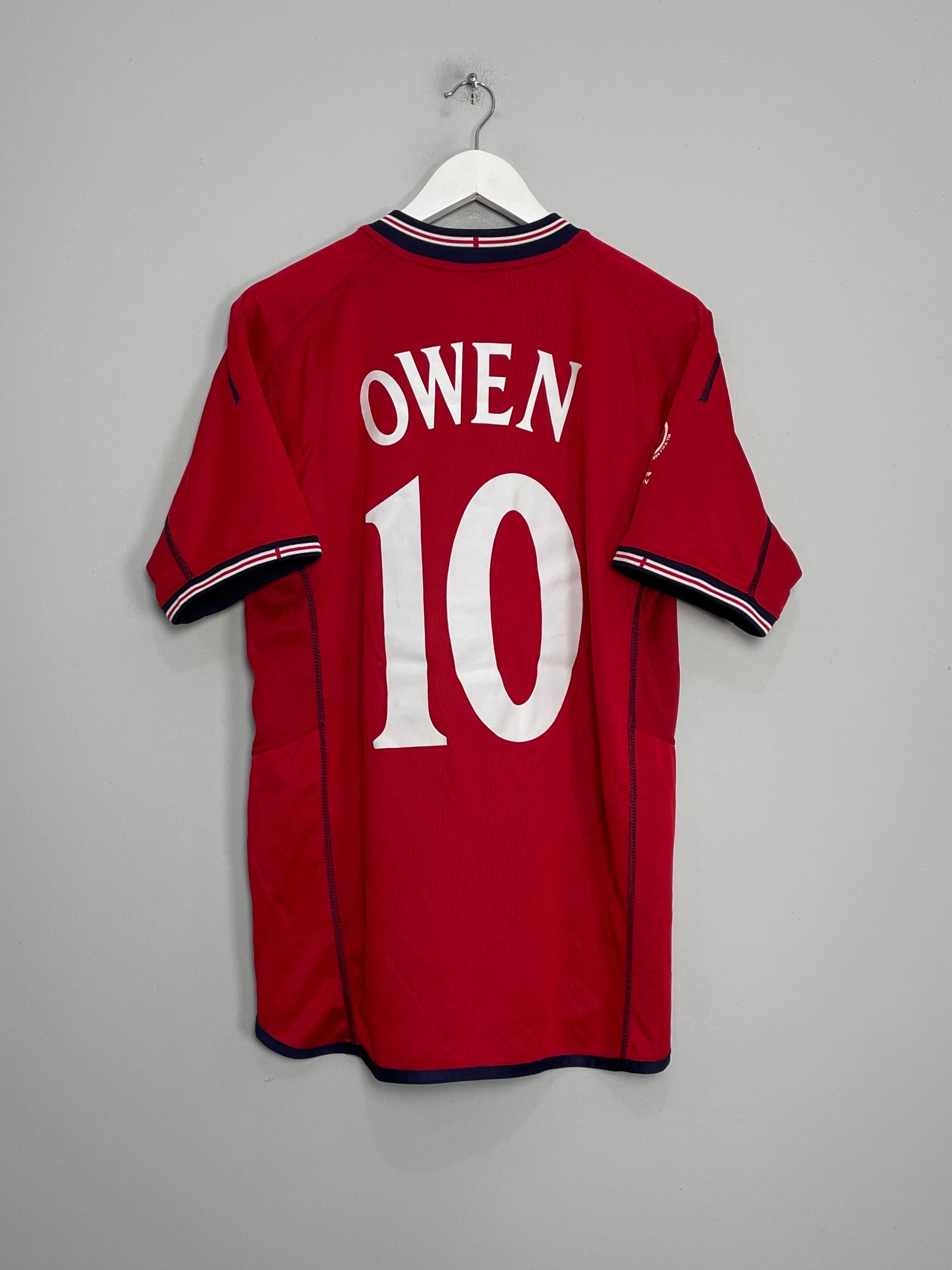 Shop 2002/04 ENGLAND OWEN #10 AWAY SHIRT (L) UMBRO, classic football shirts, vintage football shirts & retro soccer jerseys at Cult Kits