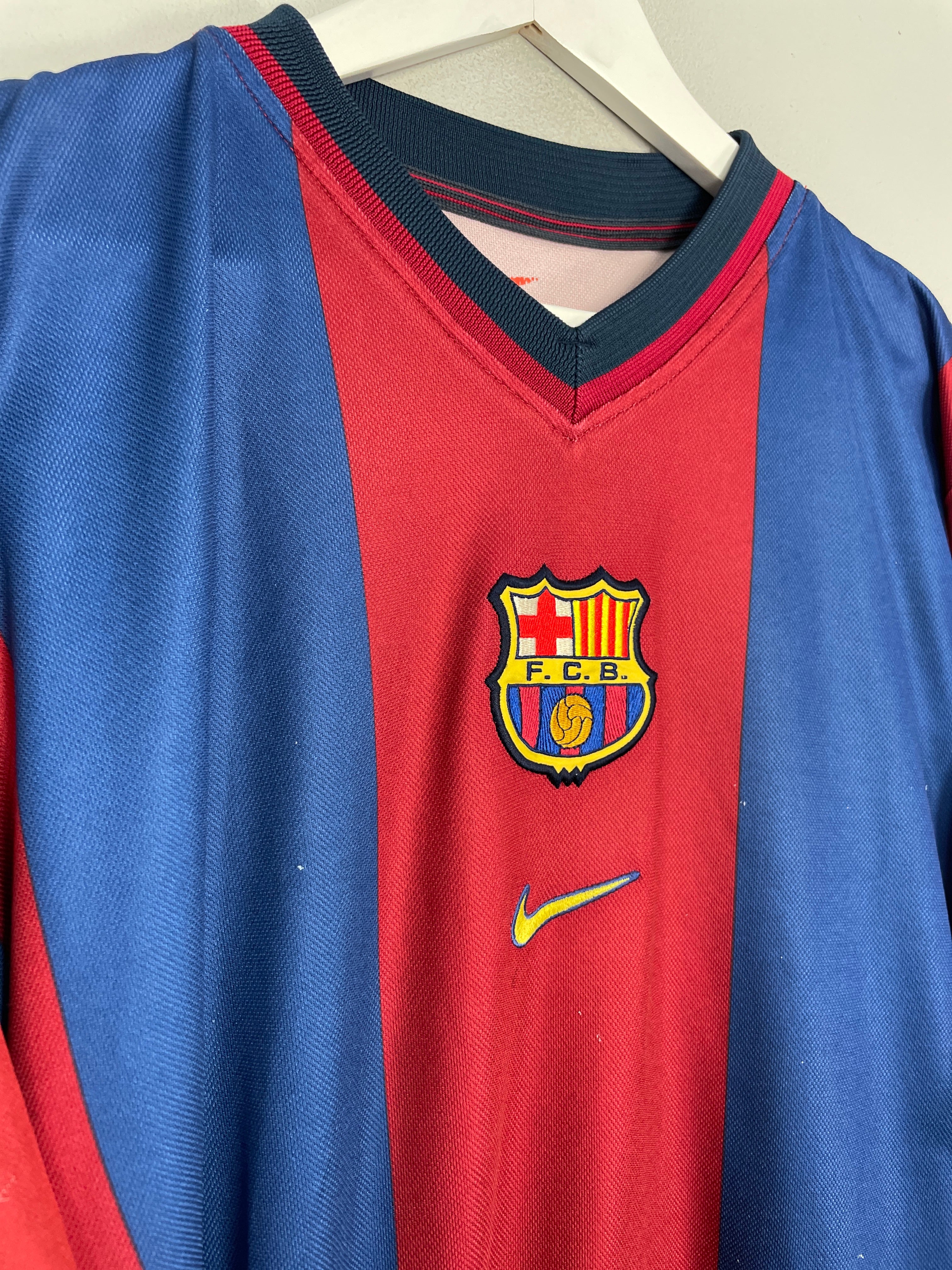 Shop 1998/00 BARCELONA GUARDIOLA #4 HOME SHIRT (L) NIKE, classic football shirts, vintage football shirts & retro soccer jerseys at Cult Kits