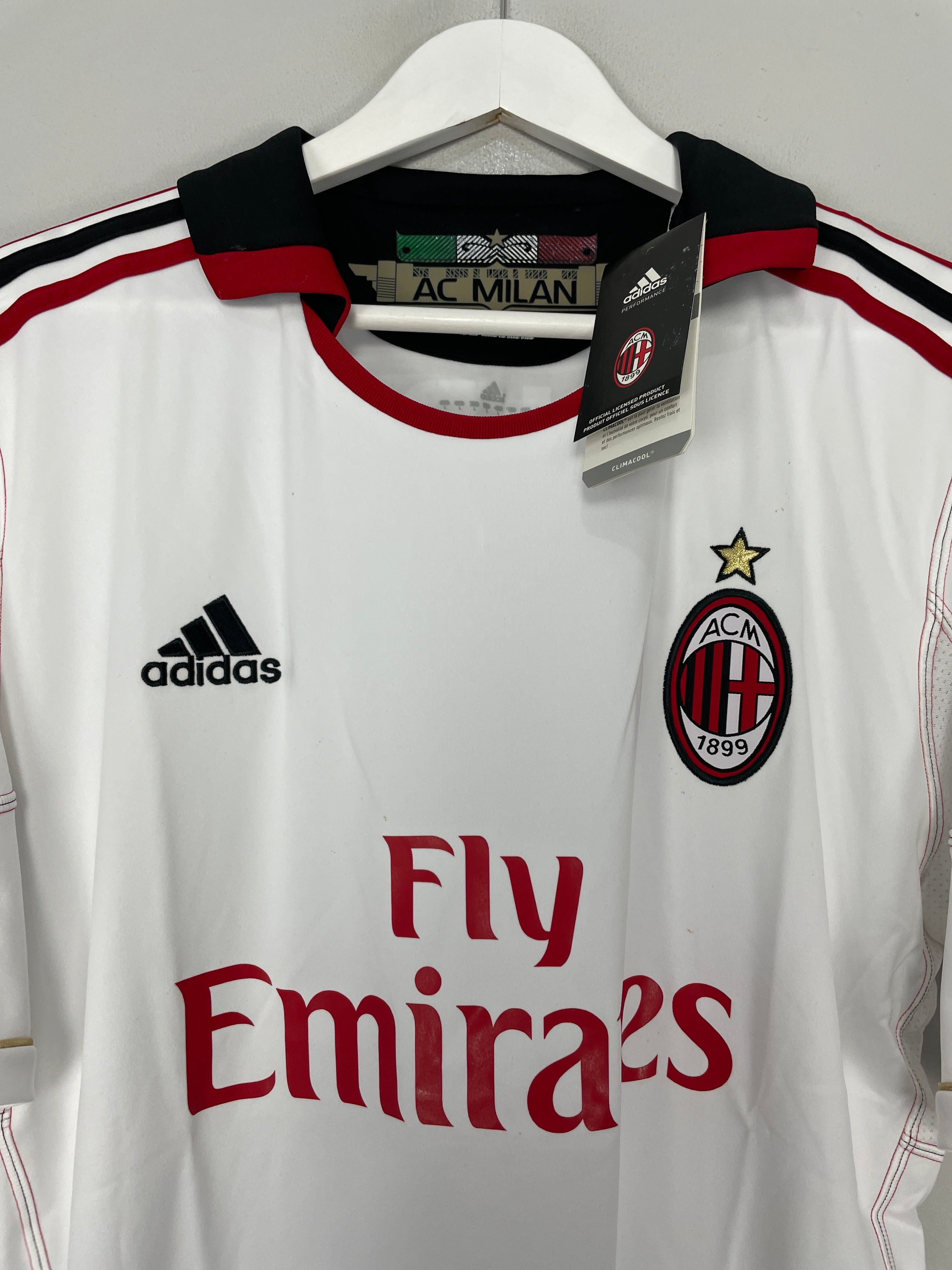 Shop 2010/11 AC MILAN RONALDINHO #80 *BNWT* AWAY SHIRT (L) ADIDAS, classic football shirts, vintage football shirts & retro soccer jerseys at Cult Kits