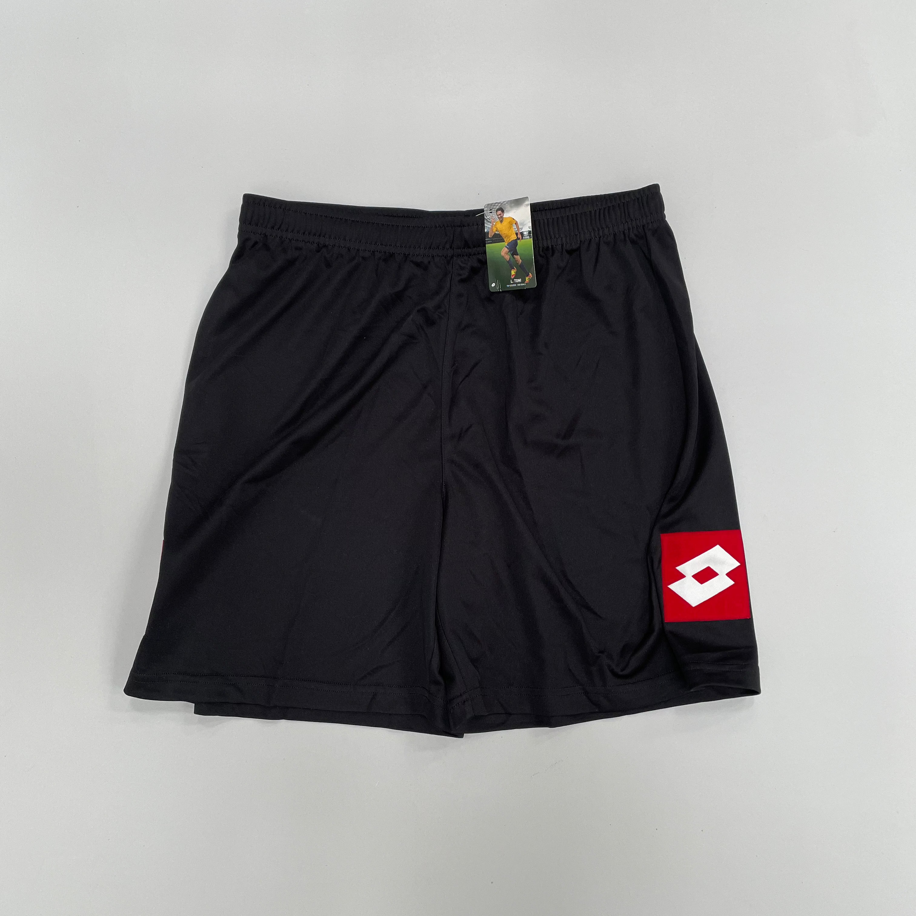 Shop LOTTO *BNWT* TRAINING SHORTS (M), classic football shirts, vintage football shirts & retro soccer jerseys at Cult Kits