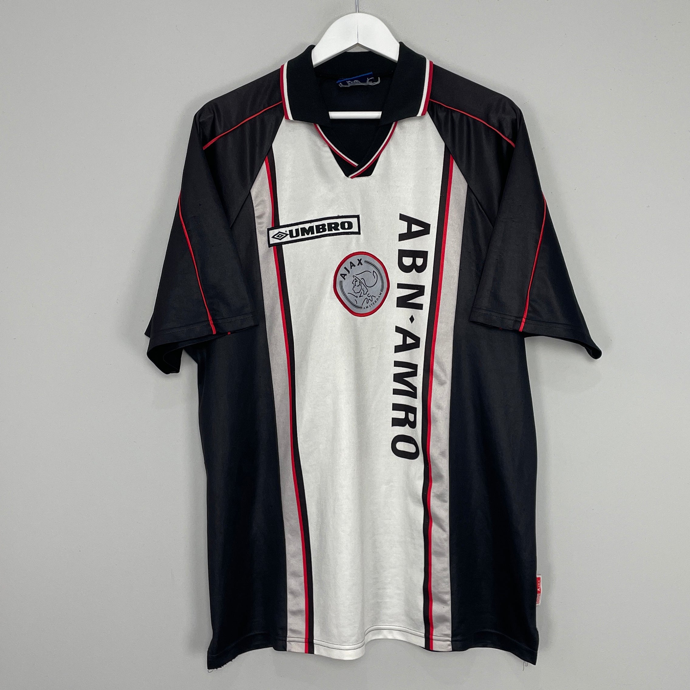 Shop 1998/99 AJAX AWAY SHIRT (XL) UMBRO, classic football shirts, vintage football shirts & retro soccer jerseys at Cult Kits