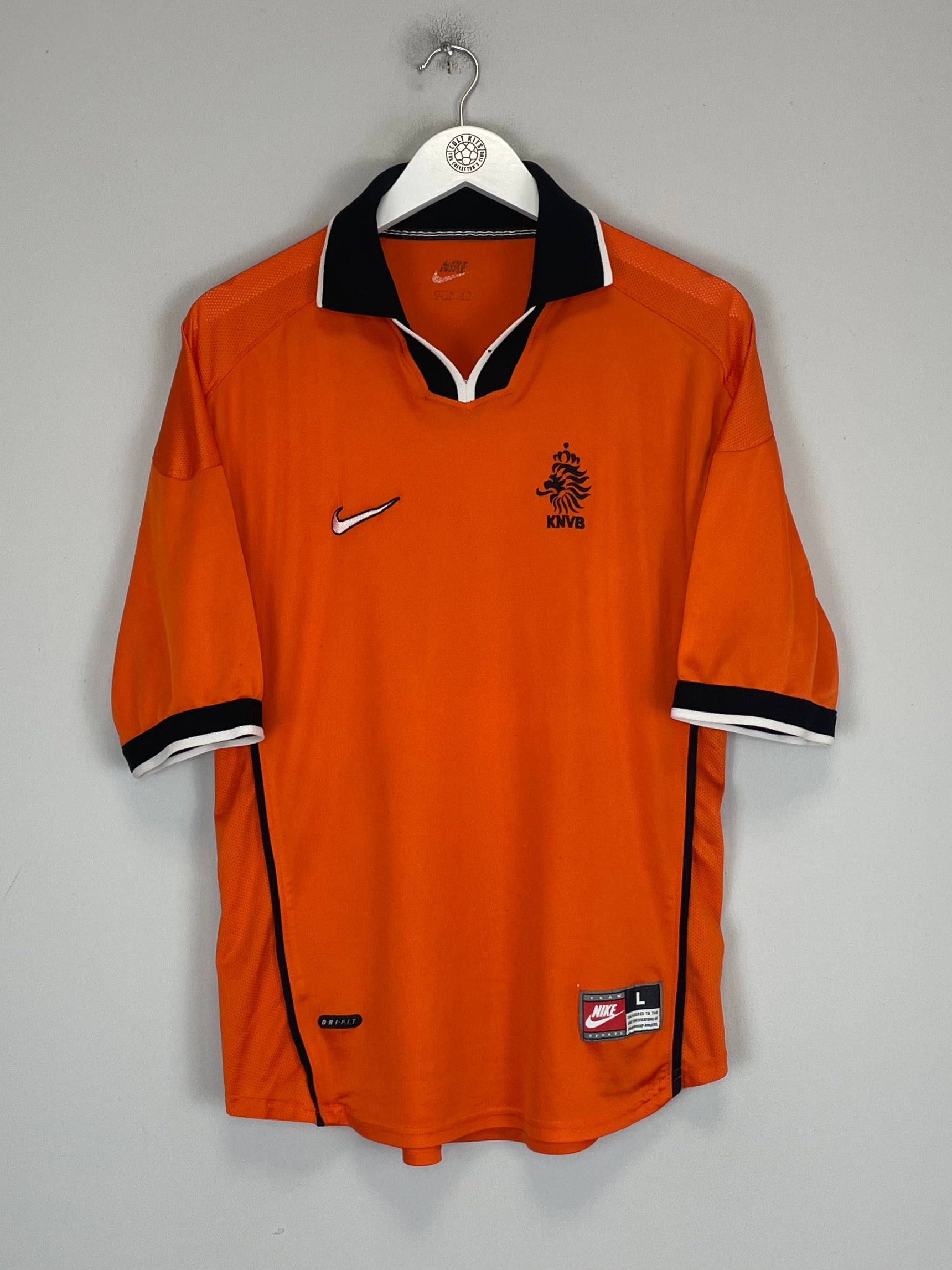 Shop 1998/00 NETHERLANDS HOME SHIRT (L) NIKE, classic football shirts, vintage football shirts & retro soccer jerseys at Cult Kits