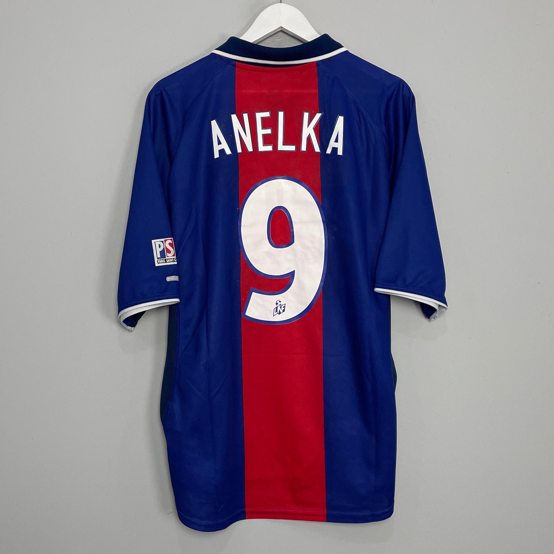 Shop 2000/01 PSG ANELKA #9 HOME SHIRT (XL) NIKE, classic football shirts, vintage football shirts & retro soccer jerseys at Cult Kits