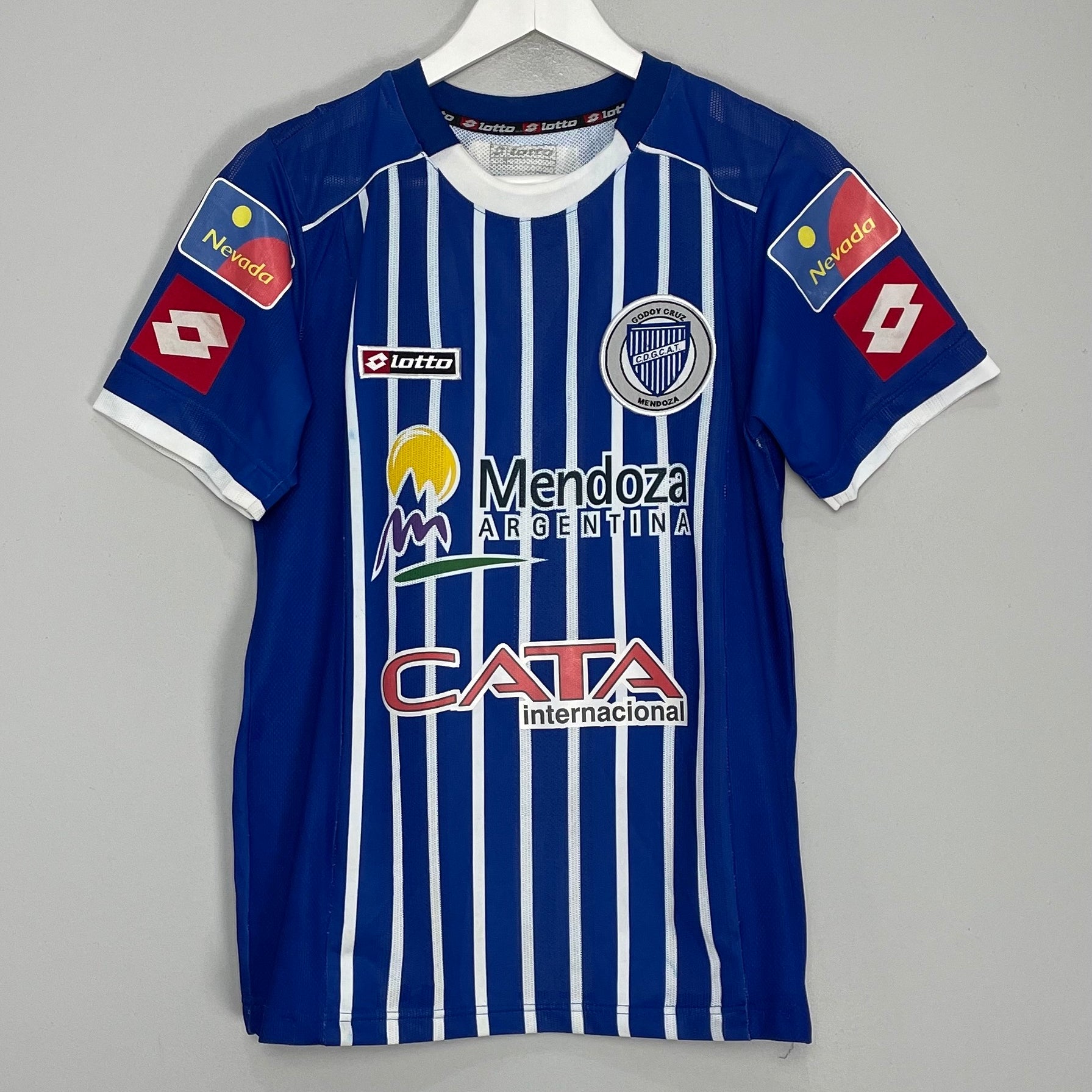 Shop 2011/12 GODOY CRUZ HOME SHIRT (S) LOTTO, classic football shirts, vintage football shirts & retro soccer jerseys at Cult Kits