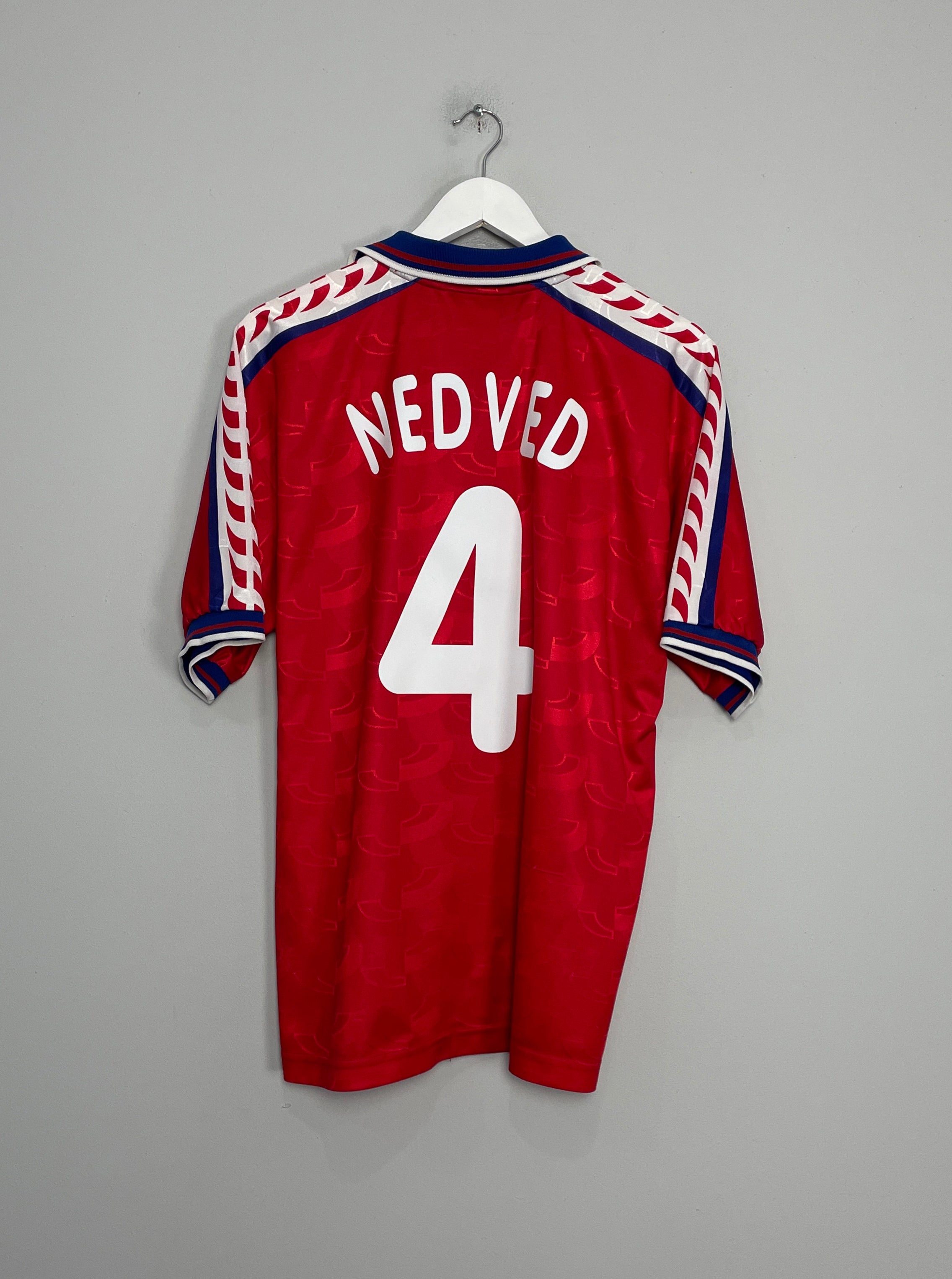 Shop 1996/98 CZECH REPUBLIC NEDVED #4 HOME SHIRT (L) PUMA, classic football shirts, vintage football shirts & retro soccer jerseys at Cult Kits