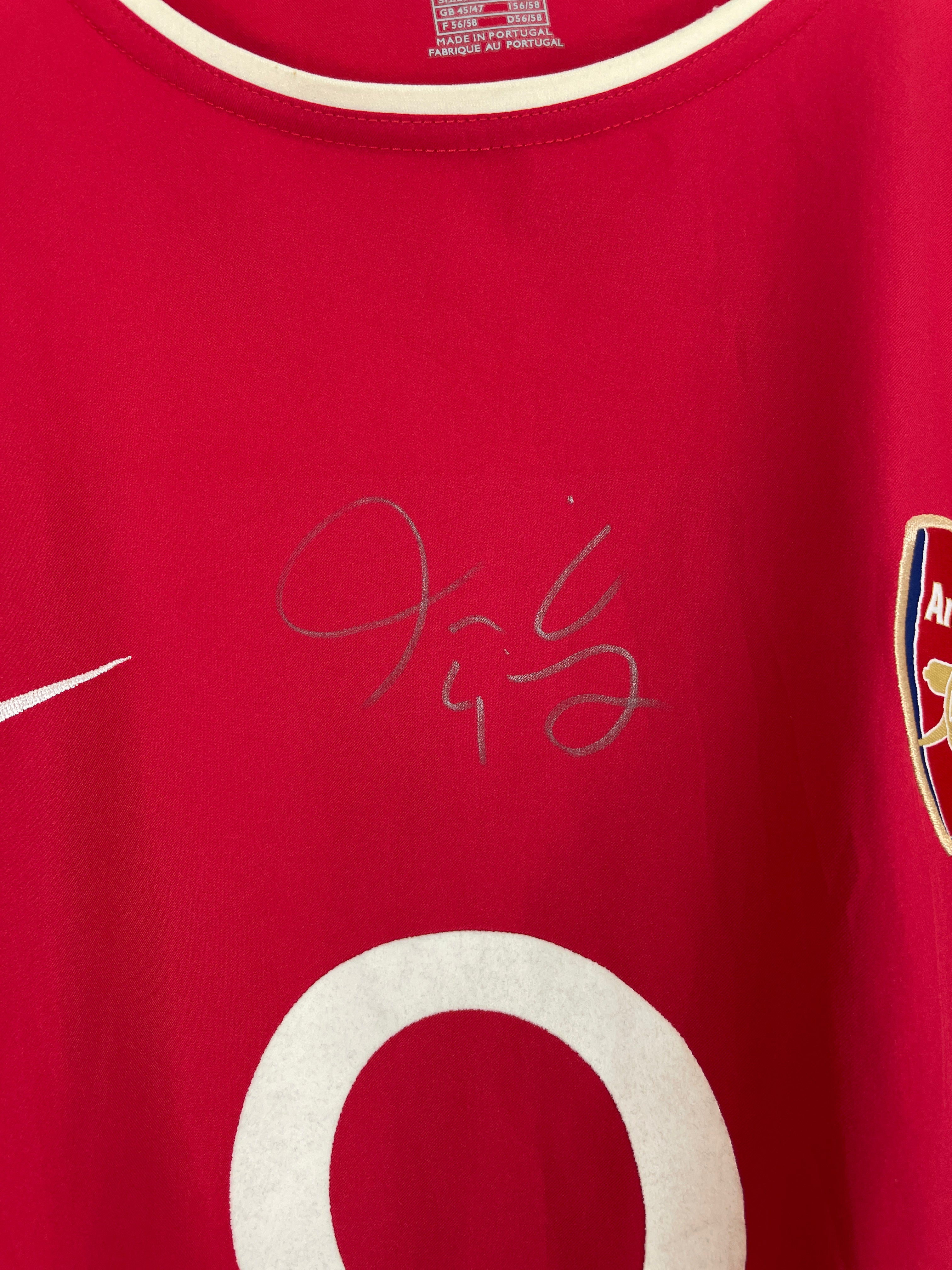 Shop 2002/04 ARSENAL *SIGNED* HOME SHIRT (XL) NIKE, classic football shirts, vintage football shirts & retro soccer jerseys at Cult Kits