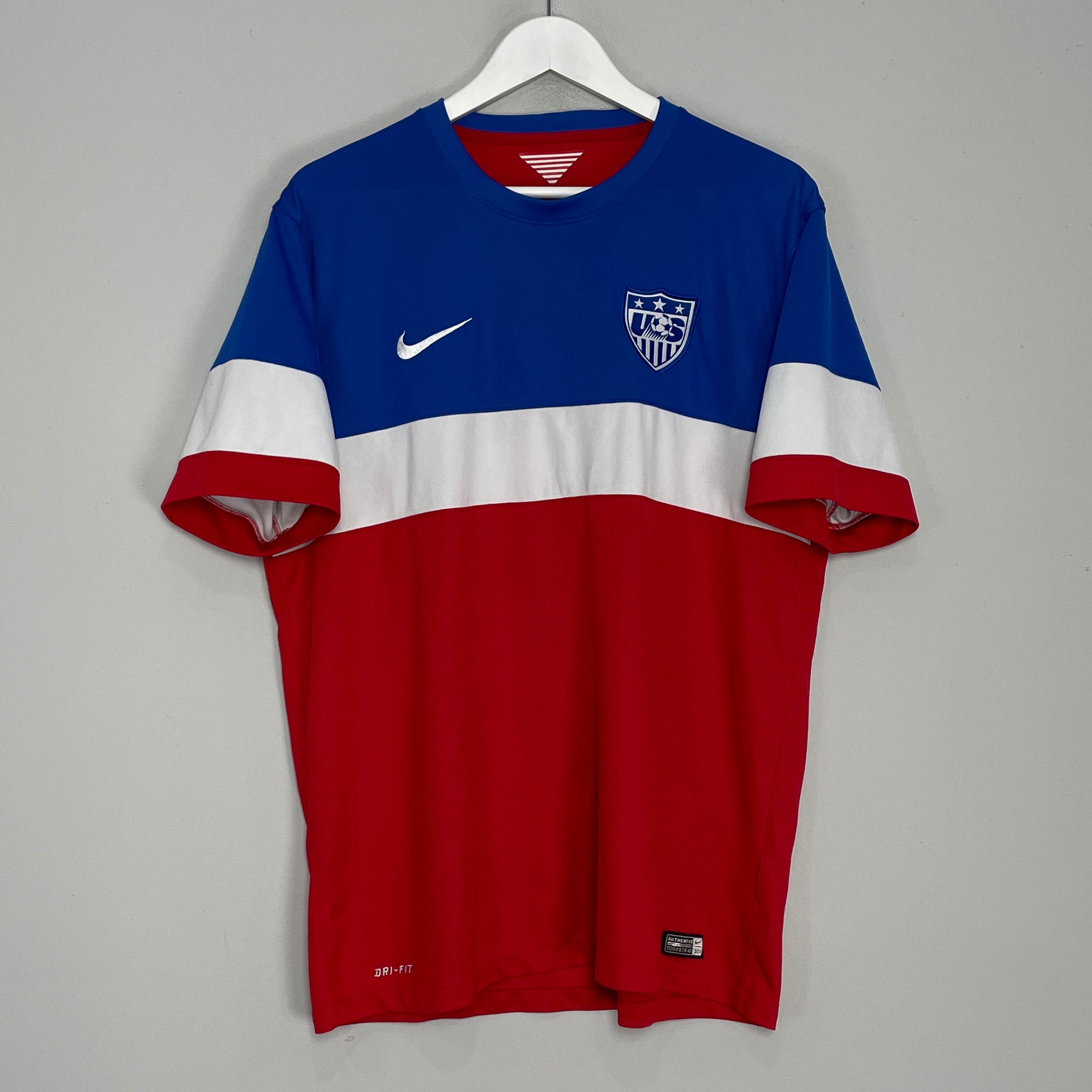 Shop 2014/15 USA AWAY SHIRT (XL) NIKE, classic football shirts, vintage football shirts & retro soccer jerseys at Cult Kits
