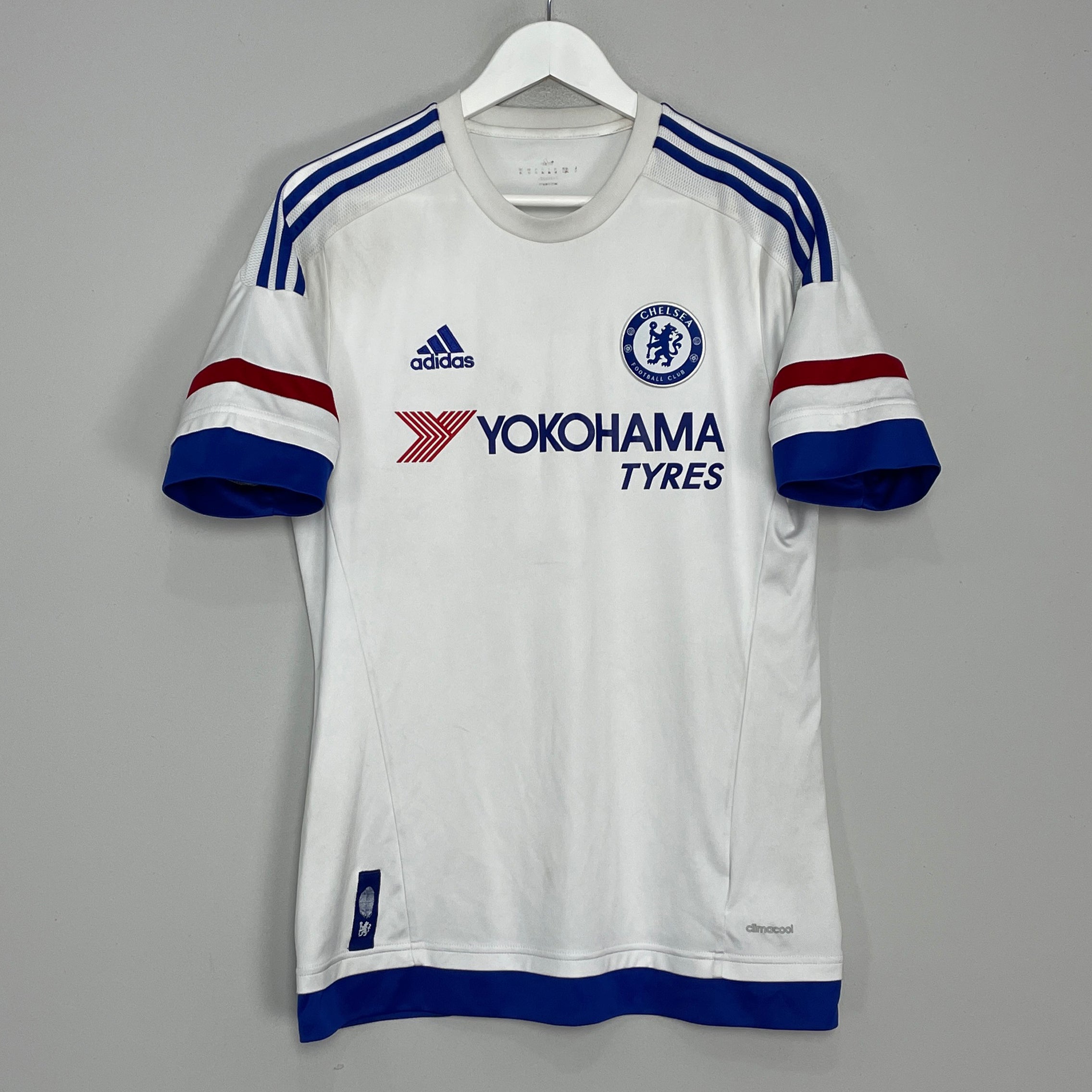 Shop 2015/16 CHELSEA AWAY SHIRT (M) NIKE, classic football shirts, vintage football shirts & retro soccer jerseys at Cult Kits