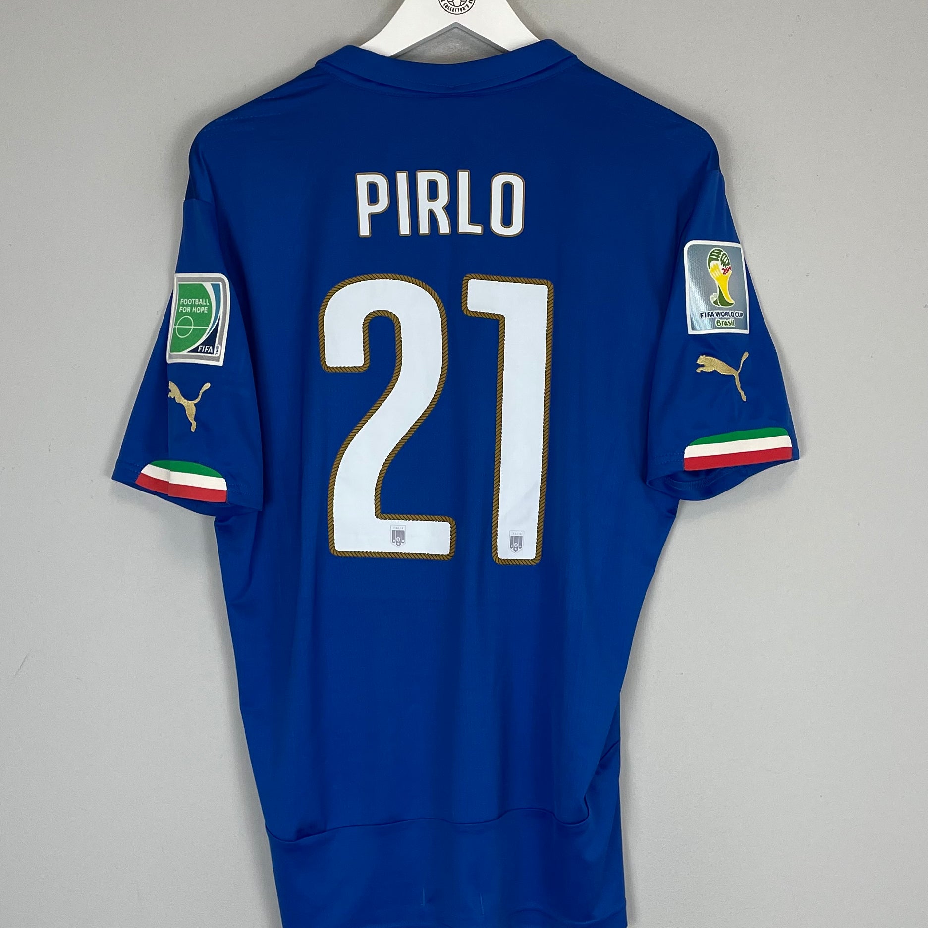Shop 2014/15 ITALY PIRLO #21 HOME SHIRT (L) PUMA, classic football shirts, vintage football shirts & retro soccer jerseys at Cult Kits