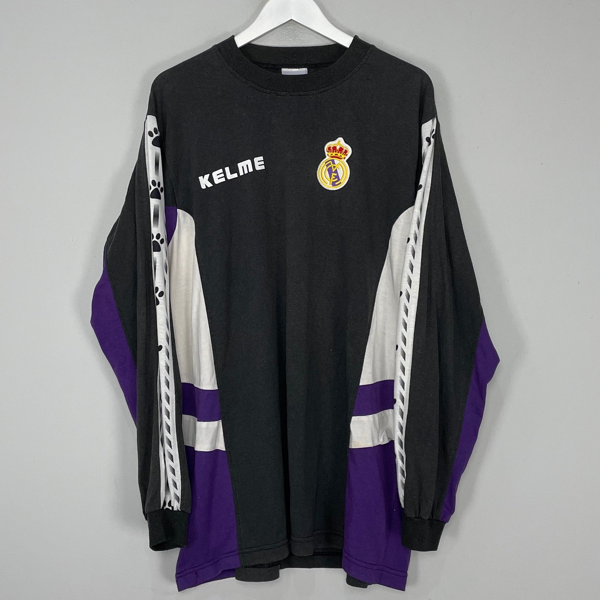 Shop 1994/96 REAL MADRID L/S TRAINING (XL) KELME, classic football shirts, vintage football shirts & retro soccer jerseys at Cult Kits