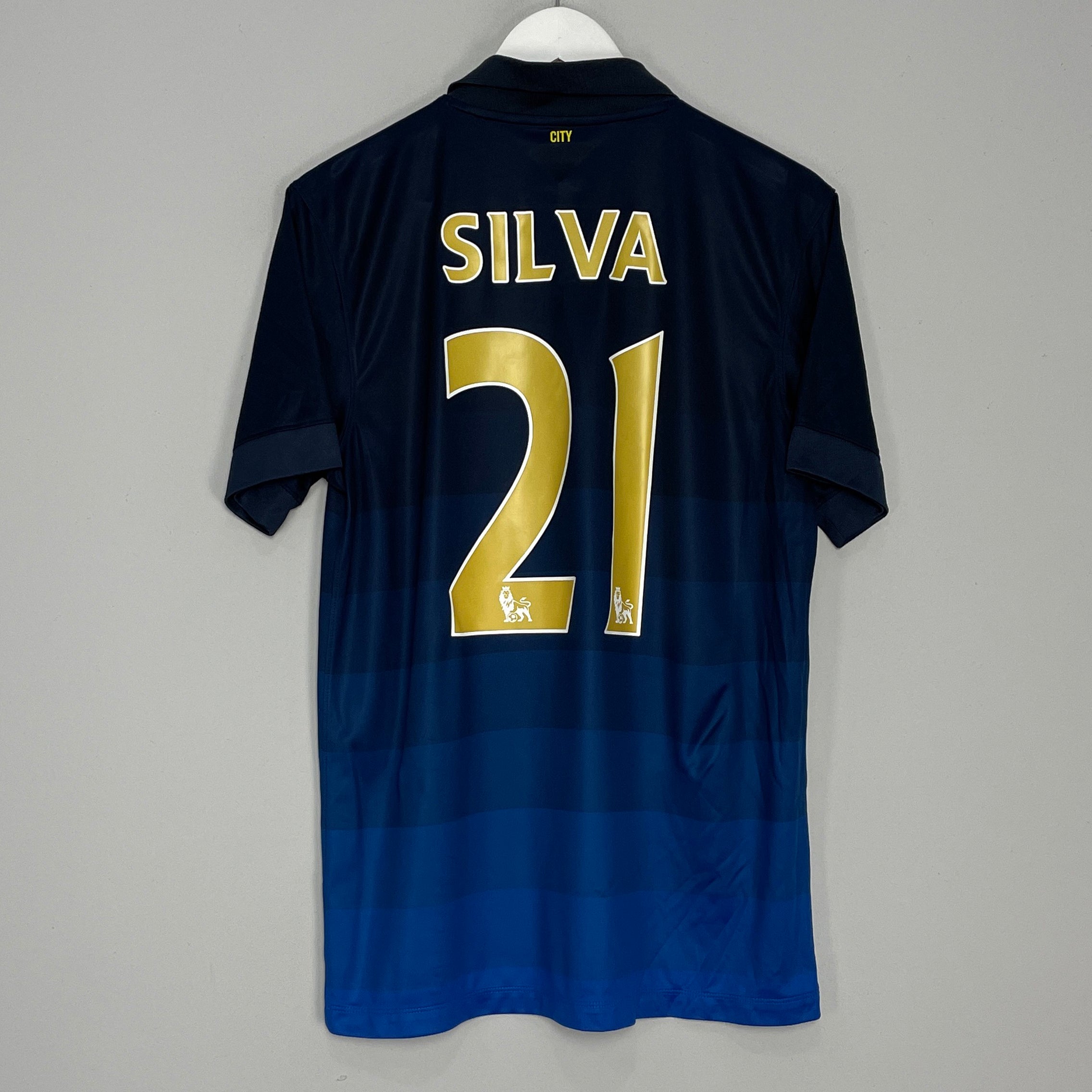 Shop 2014/15 MANCHESTER CITY SILVA #21 AWAY SHIRT (M) NIKE, classic football shirts, vintage football shirts & retro soccer jerseys at Cult Kits