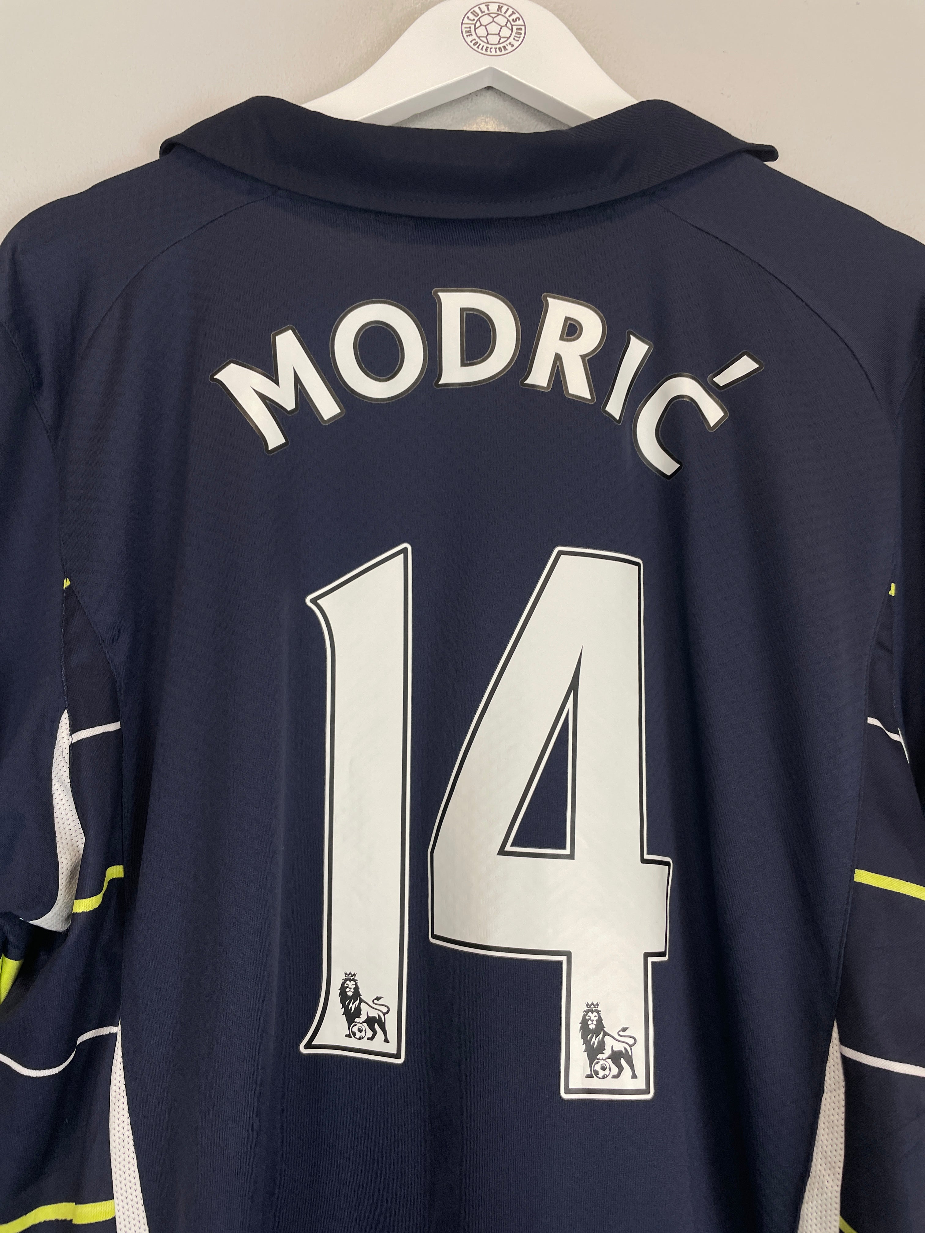 Shop 2010/11 TOTTENHAM MODRIC #14 THIRD SHIRT (L) PUMA, classic football shirts, vintage football shirts & retro soccer jerseys at Cult Kits