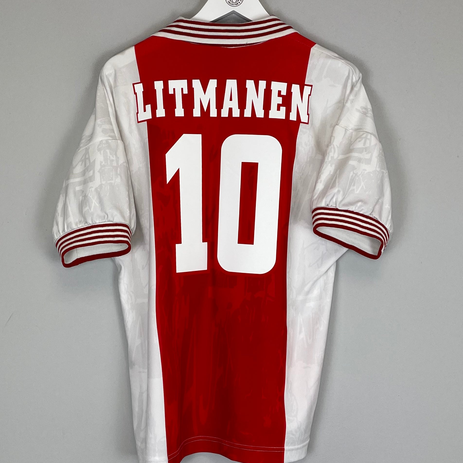 Shop 1996/97 AJAX LITMANEN #10 HOME SHIRT (L) UMBRO, classic football shirts, vintage football shirts & retro soccer jerseys at Cult Kits