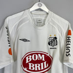 Shop 2002/03 SANTOS ROBINHO #7 HOME SHIRT (M) UMBRO, classic football shirts, vintage football shirts & retro soccer jerseys at Cult Kits