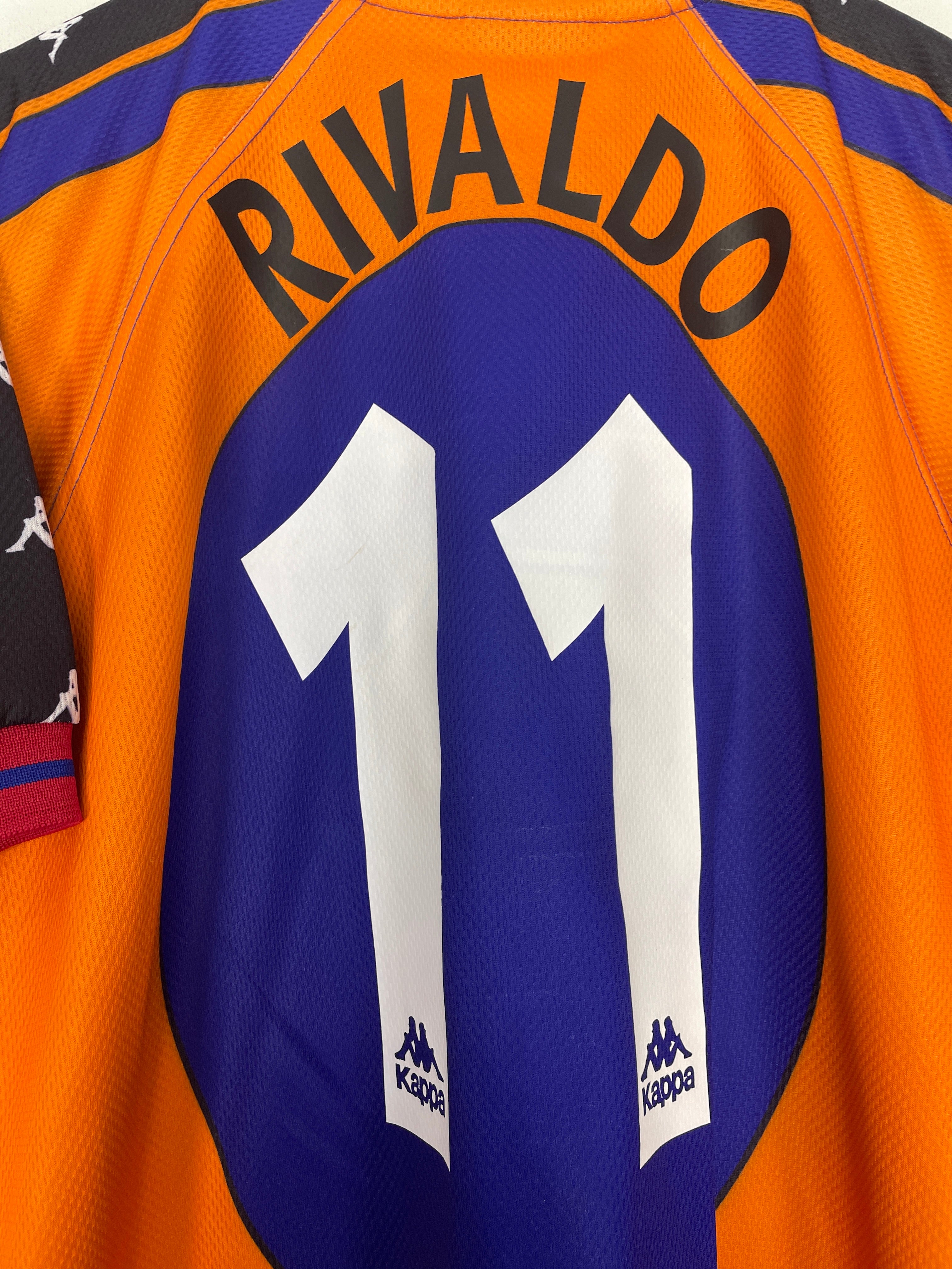 Shop 1997/98 BARCELONA RIVALDO #11 AWAY SHIRT (L) KAPPA, classic football shirts, vintage football shirts & retro soccer jerseys at Cult Kits