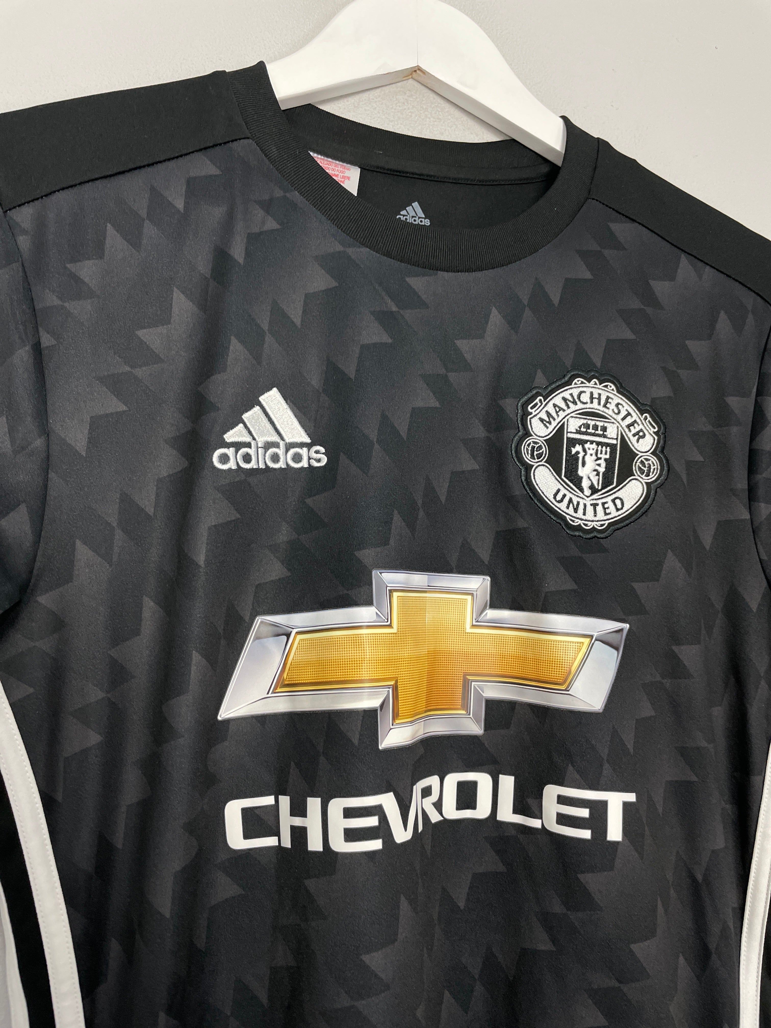 Shop 2017/18 MANCHESTER UNITED LUKAKU #9 AWAY SHIRT (XL.KIDS) ADIDAS, classic football shirts, vintage football shirts & retro soccer jerseys at Cult Kits