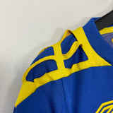 Shop 2006/08 SWEDEN AWAY SHIRT (M) UMBRO, classic football shirts, vintage football shirts & retro soccer jerseys at Cult Kits