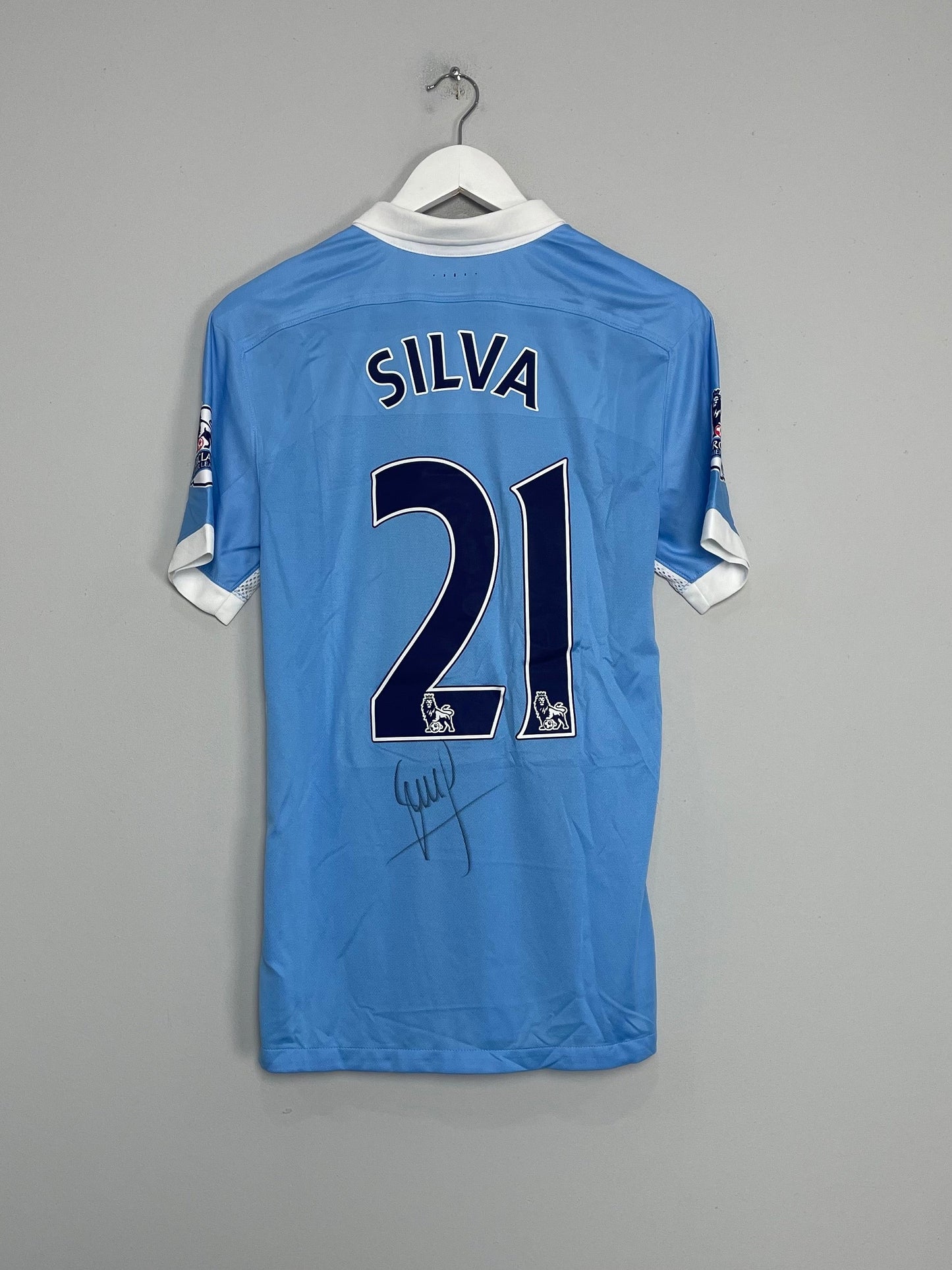 2015/16 MANCHESTER CITY SILVA #21 *MATCH ISSUE + SIGNED* HOME SHIRT (M) NIKE