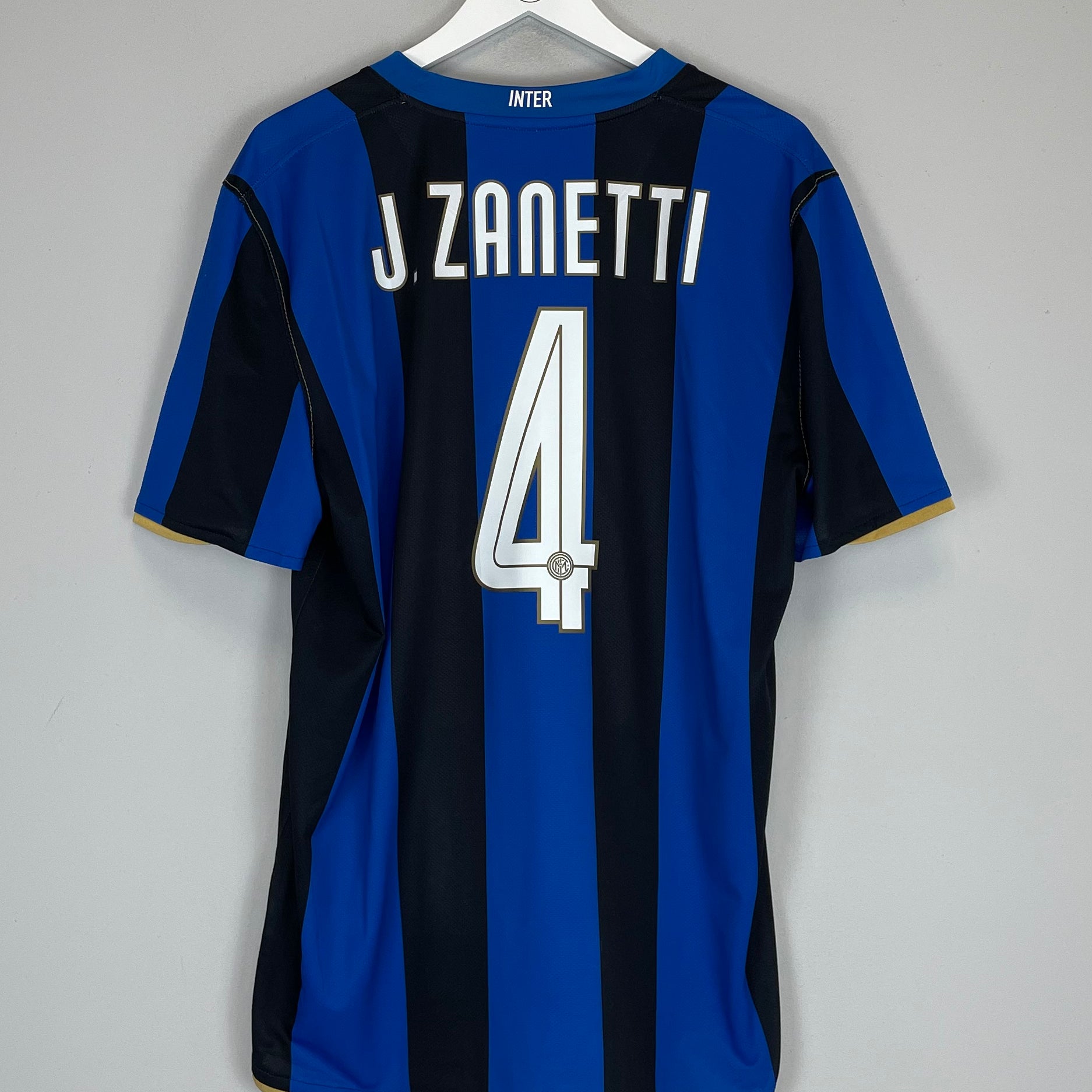 Buy 2008/09 INTER MILAN J.ZANETTI 4 HOME SHIRT (XL) NIKE ~ Free worldwide shipping available ~ Authentic Vintage Football Shirts from Cult Kits