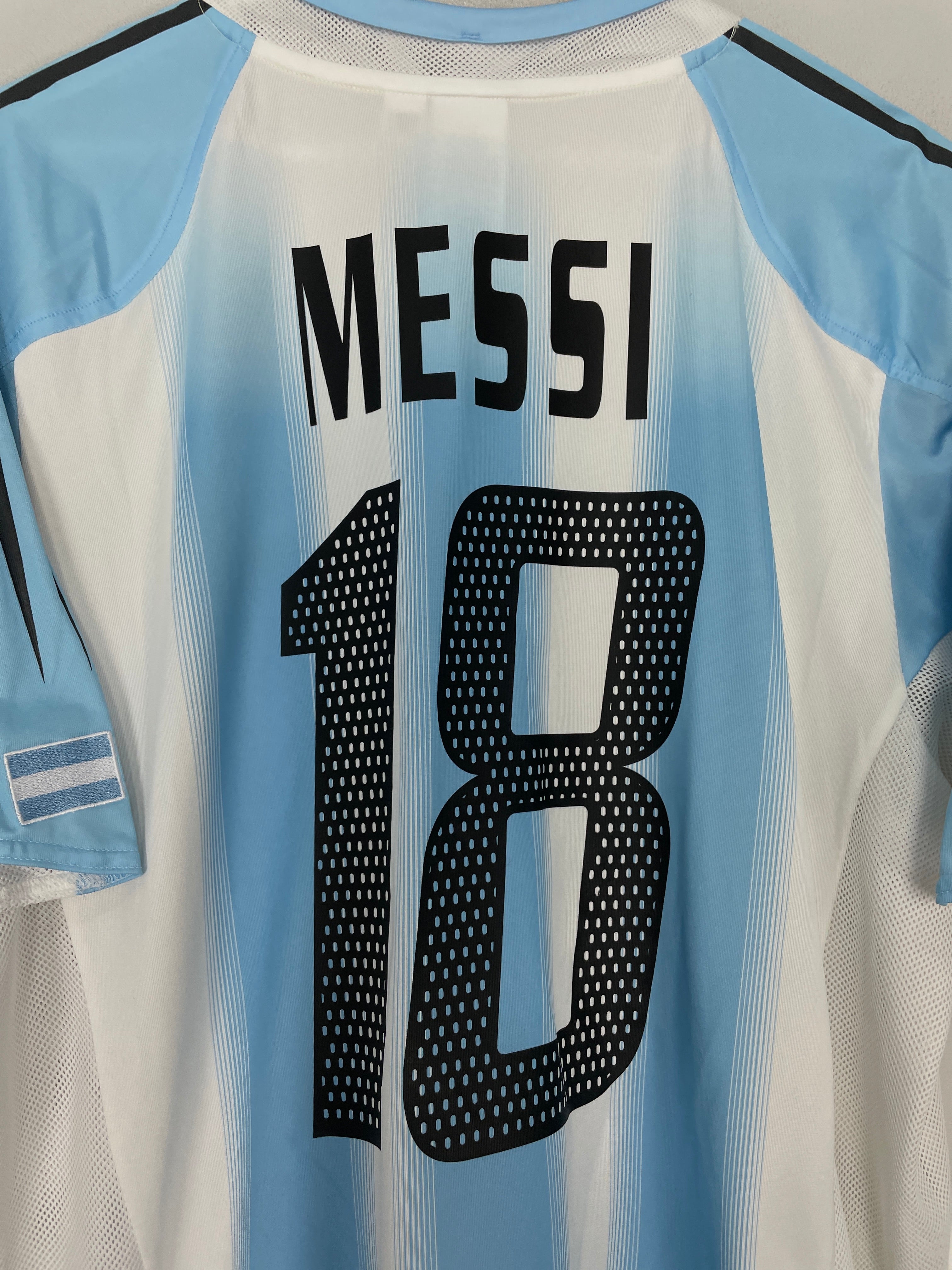 Shop 2004/06 ARGENTINA MESSI #18 HOME SHIRT (L) ADIDAS, classic football shirts, vintage football shirts & retro soccer jerseys at Cult Kits