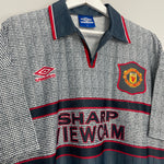 Shop 1995/96 MANCHESTER UNITED CANTONA #7 AWAY SHIRT (XL) UMBRO, classic football shirts, vintage football shirts & retro soccer jerseys at Cult Kits