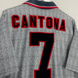 Shop 1995/96 MANCHESTER UNITED CANTONA #7 AWAY SHIRT (XL) UMBRO, classic football shirts, vintage football shirts & retro soccer jerseys at Cult Kits