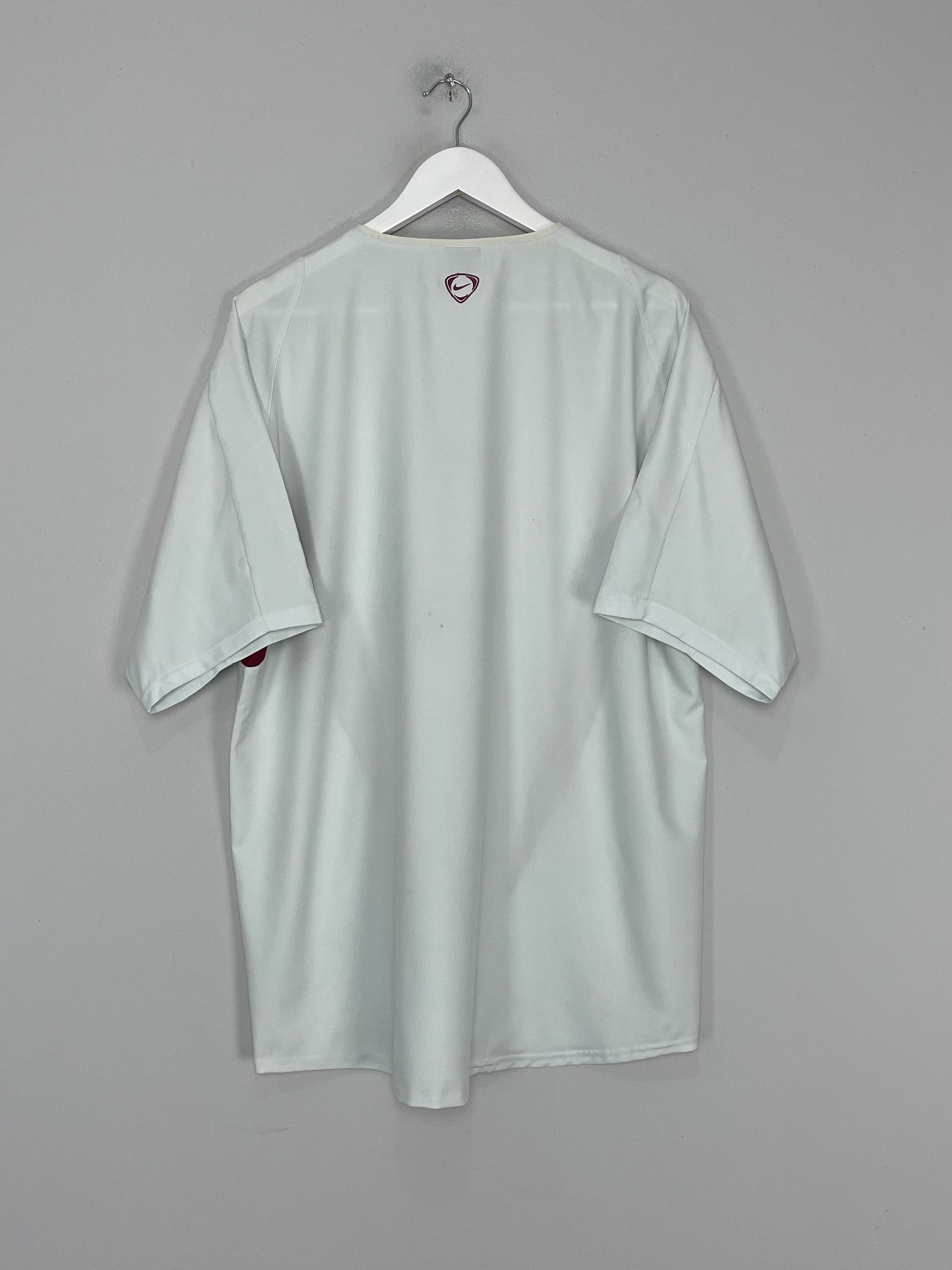 Shop 2003/04 MEXICO TRAINING SHIRT (XL) NIKE, classic football shirts, vintage football shirts & retro soccer jerseys at Cult Kits