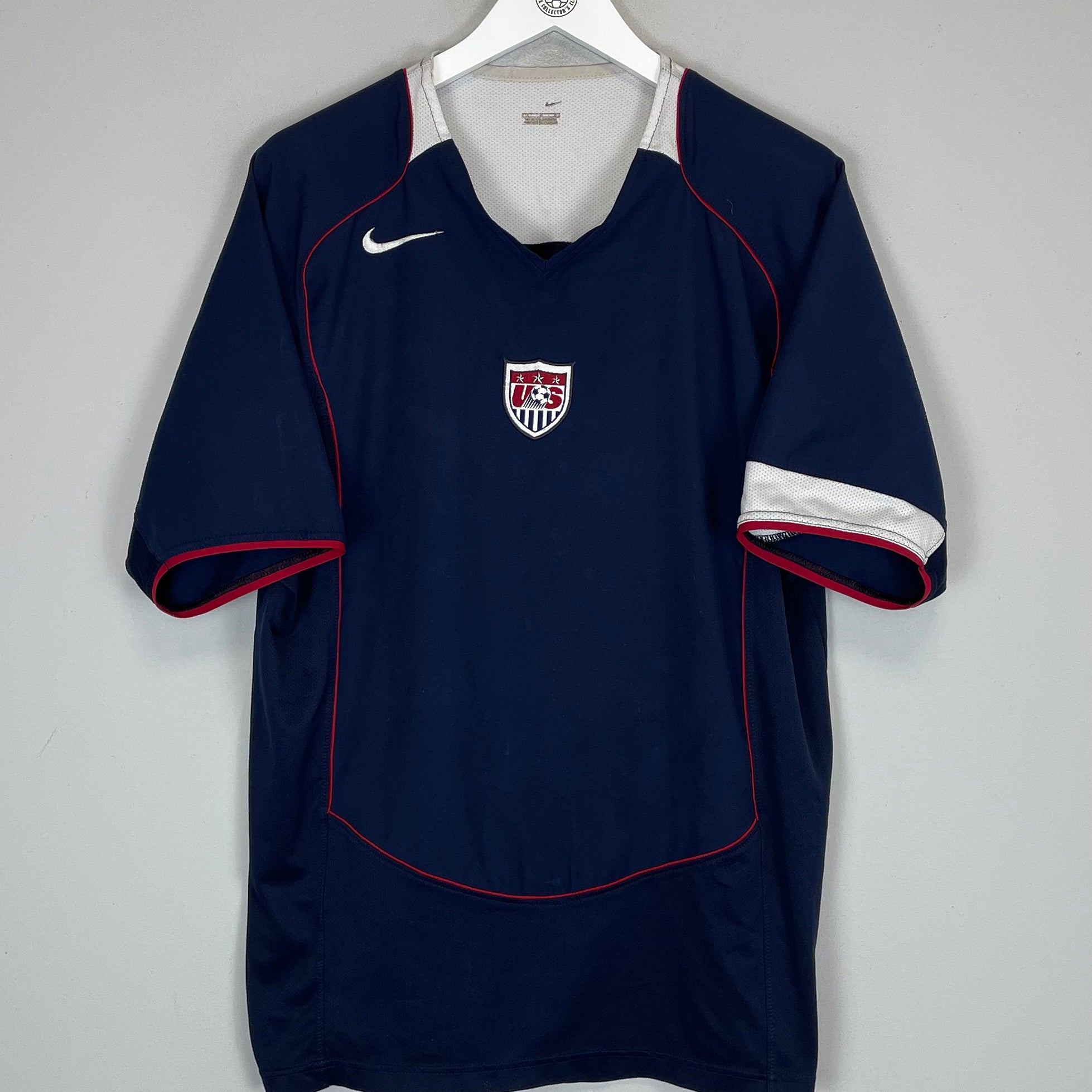 Shop 2004/05 USA AWAY SHIRT (L) NIKE, classic football shirts, vintage football shirts & retro soccer jerseys at Cult Kits