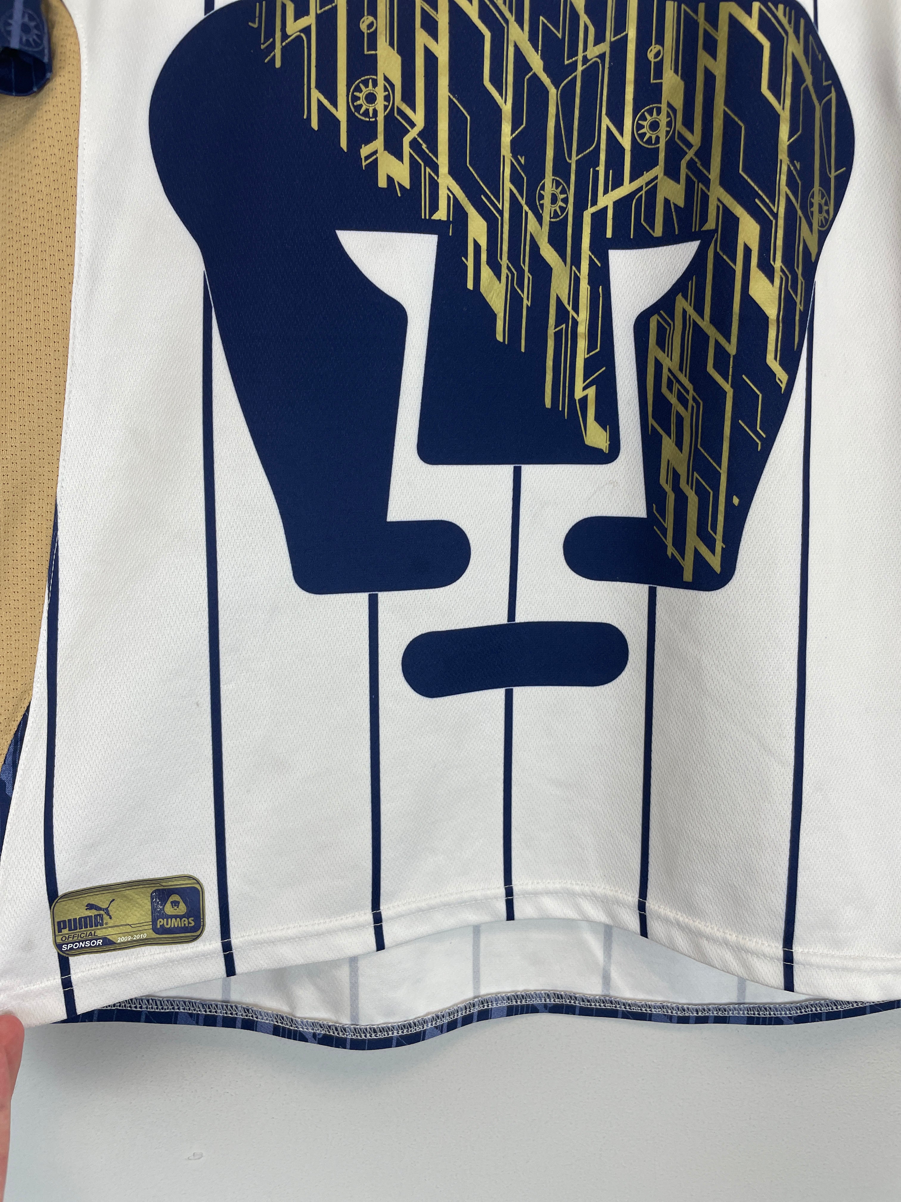 Shop 2009/10 UNAM PUMAS HOME SHIRT (M) PUMA, classic football shirts, vintage football shirts & retro soccer jerseys at Cult Kits