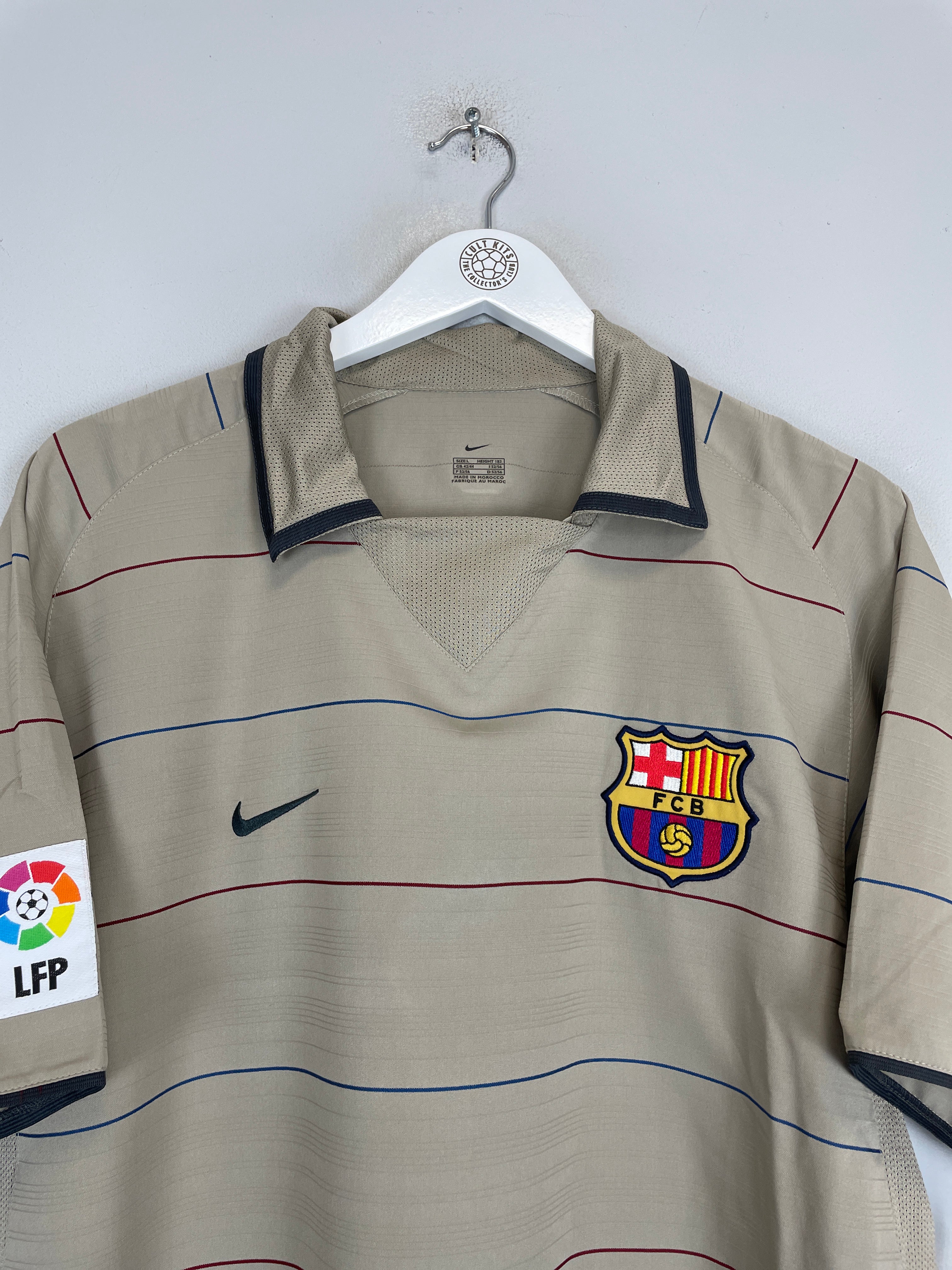 Buy 2003/05 BARCELONA RONALDINHO 10 *BNWT* AWAY SHIRT (L) NIKE ~ Free worldwide shipping available ~ Authentic Vintage Football Shirts from Cult Kits