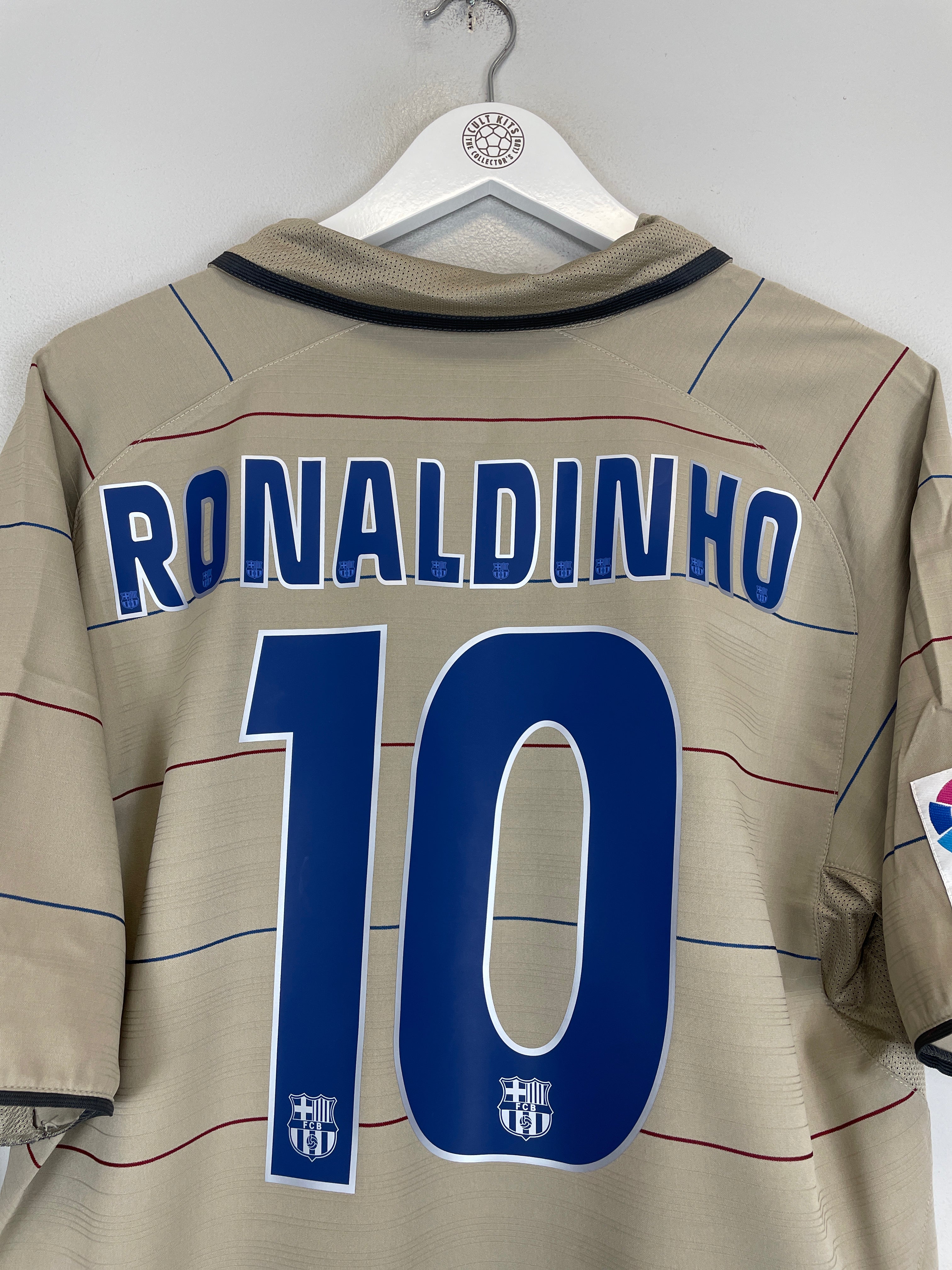 Buy 2003/05 BARCELONA RONALDINHO 10 *BNWT* AWAY SHIRT (L) NIKE ~ Free worldwide shipping available ~ Authentic Vintage Football Shirts from Cult Kits