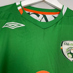 Shop 2006/07 IRELAND HOME SHIRT (L) UMBRO, classic football shirts, vintage football shirts & retro soccer jerseys at Cult Kits