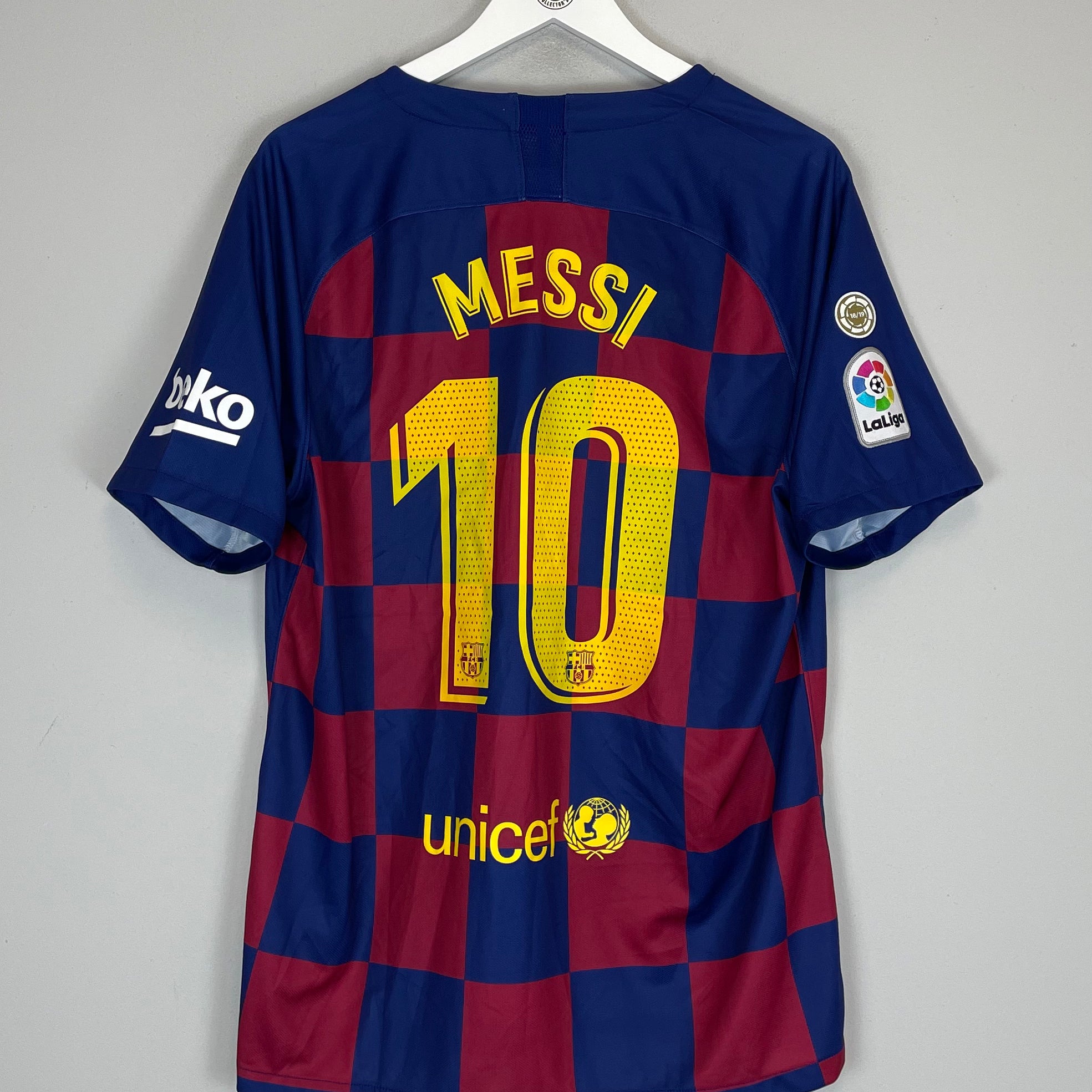 Shop 2019/20 BARCELONA MESSI #10 HOME SHIRT (XL) NIKE, classic football shirts, vintage football shirts & retro soccer jerseys at Cult Kits