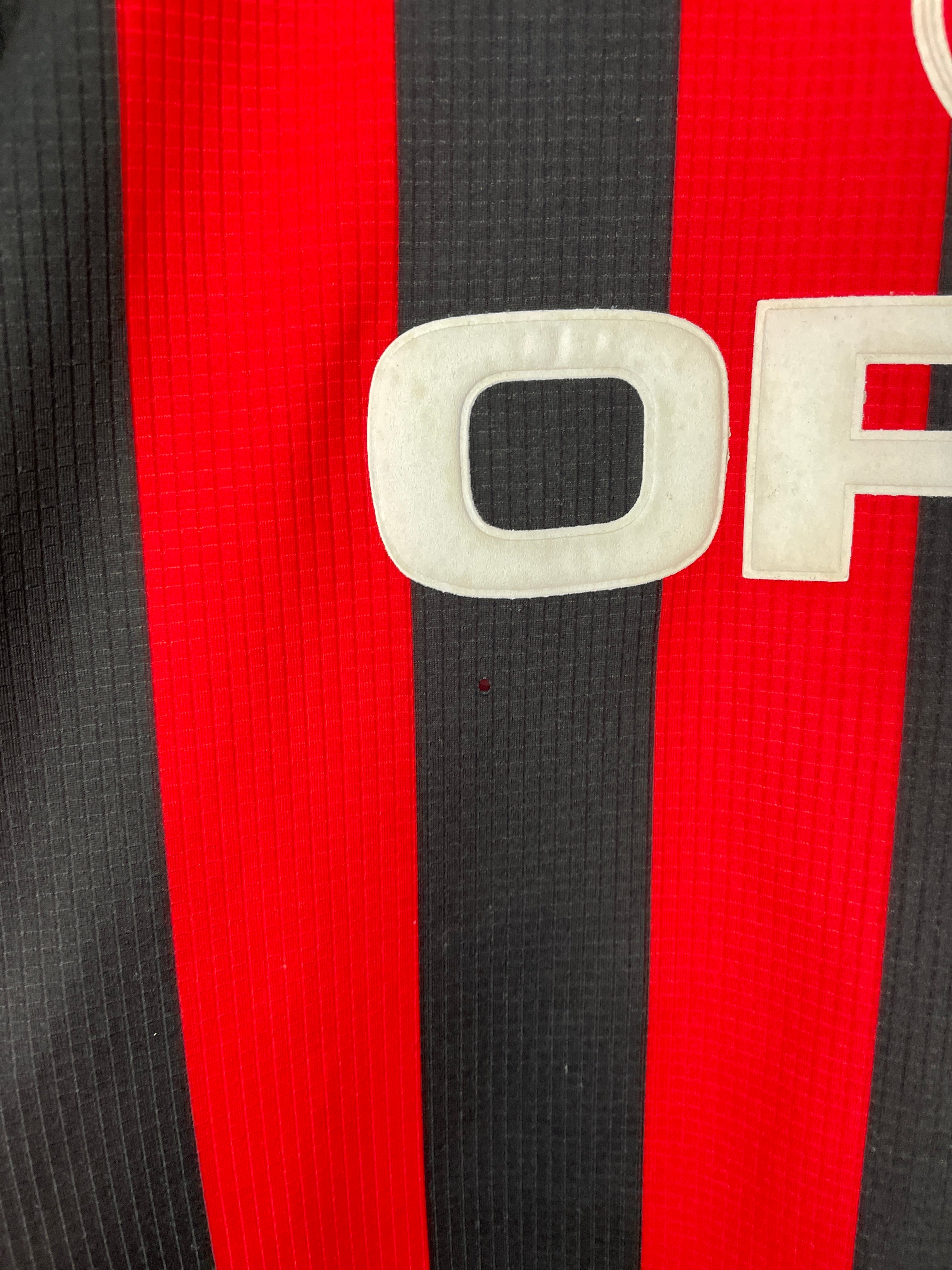 Shop 1997/98 AC MILAN DAVIDS #26 HOME SHIRT (XL) LOTTO, classic football shirts, vintage football shirts & retro soccer jerseys at Cult Kits
